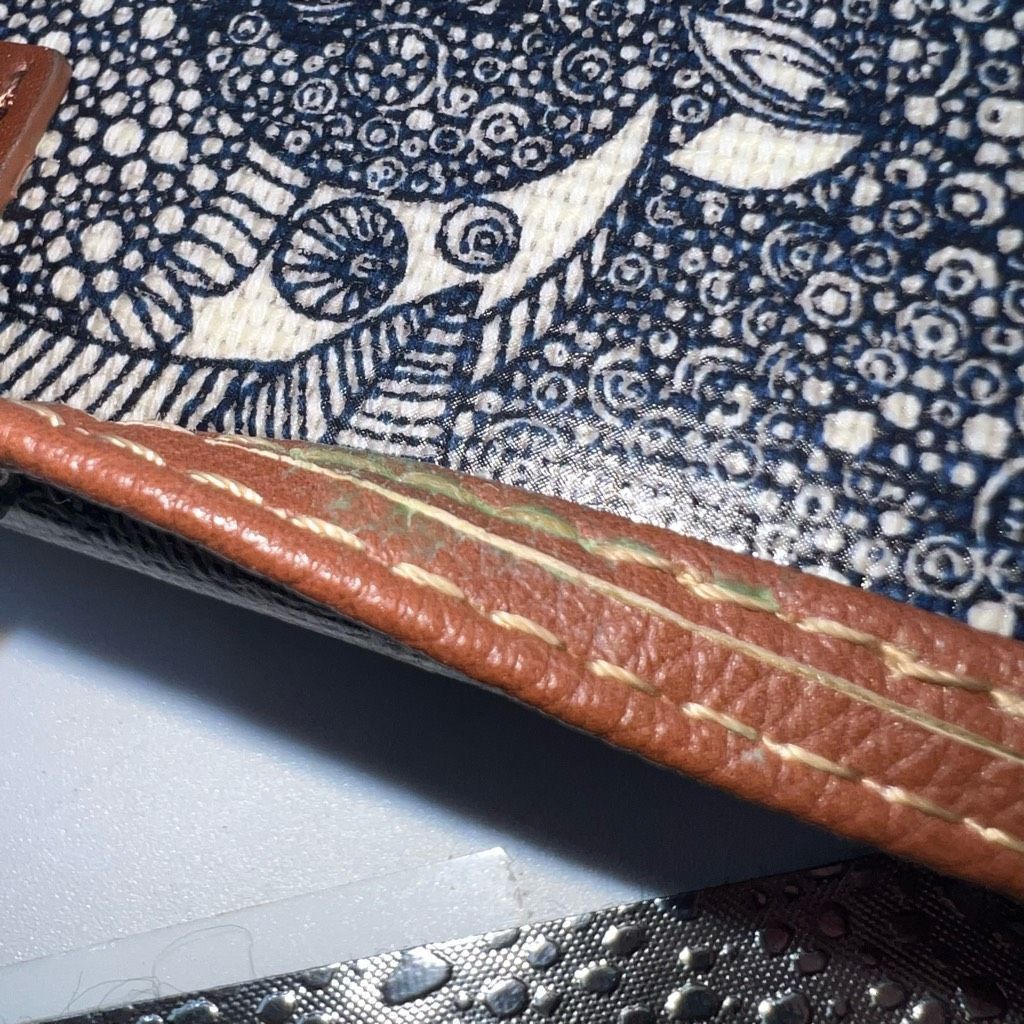 Other Sakroots Navy and White Patterned Convertible Crossbody Wallet Size ONE SIZE - 5 Thumbnail