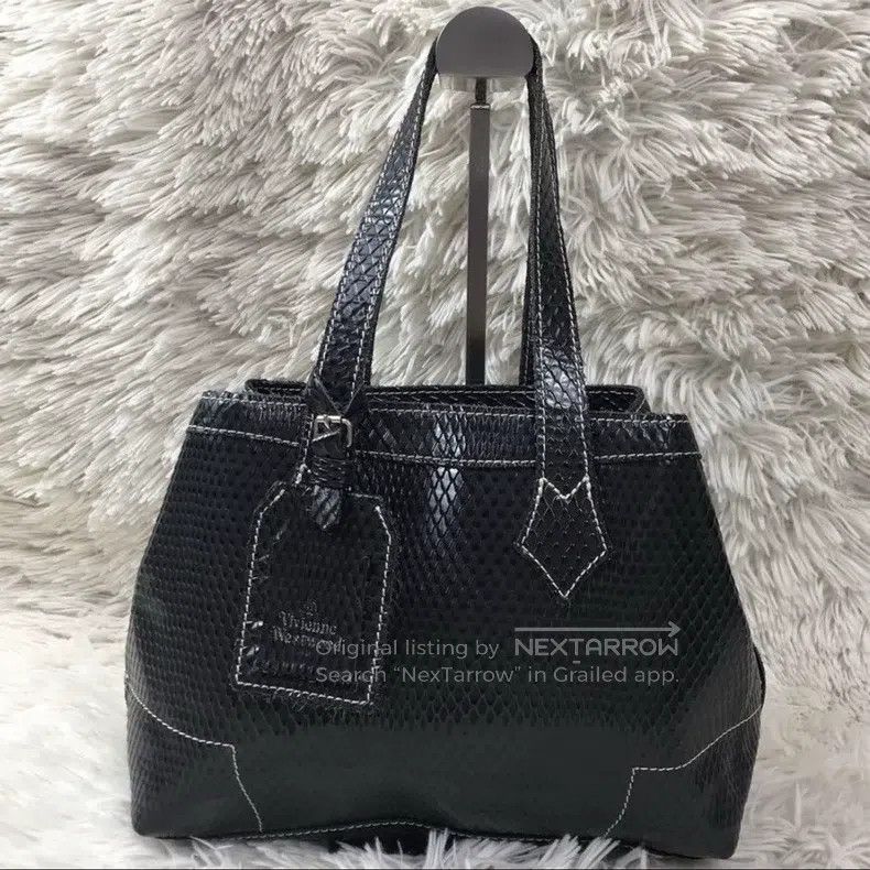 Vivienne Westwood Vivienne Westwood size os Vintage black crocodile pattern h Size ONE SIZE - 2 Thumbnail