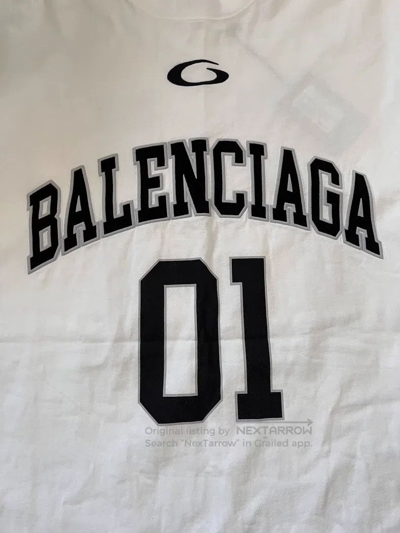 Balenciaga Balenciaga Loose Fit Short Sleeve T-Shirt Size US M / EU 48-50 / 2 - 3 Thumbnail