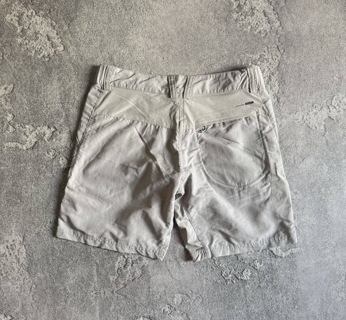 Salomon Salomon US6/I42/FR38 outdoor cargo shorts 🩳 gorpcore Size 28" / US 6 / IT 42 - 10 Thumbnail