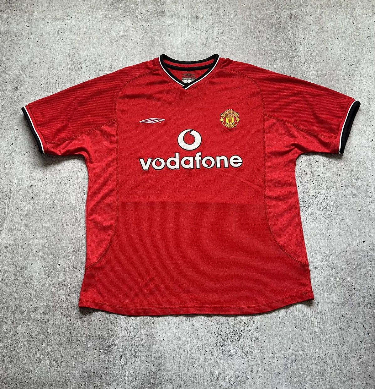 Umbro 2000/01 Umbro Manchester United Vintage Home Soccer Jersey Size US L / EU 52-54 / 3 - 1 Thumbnail