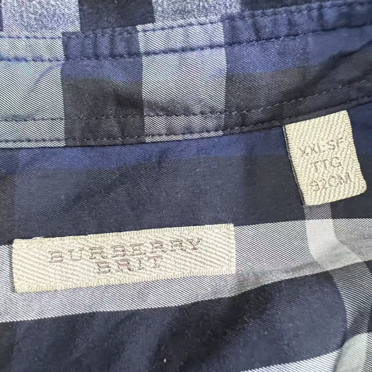 Burberry Burberry Shirt Size XXL Size US XXL / EU 58 / 5 - 2 Thumbnail