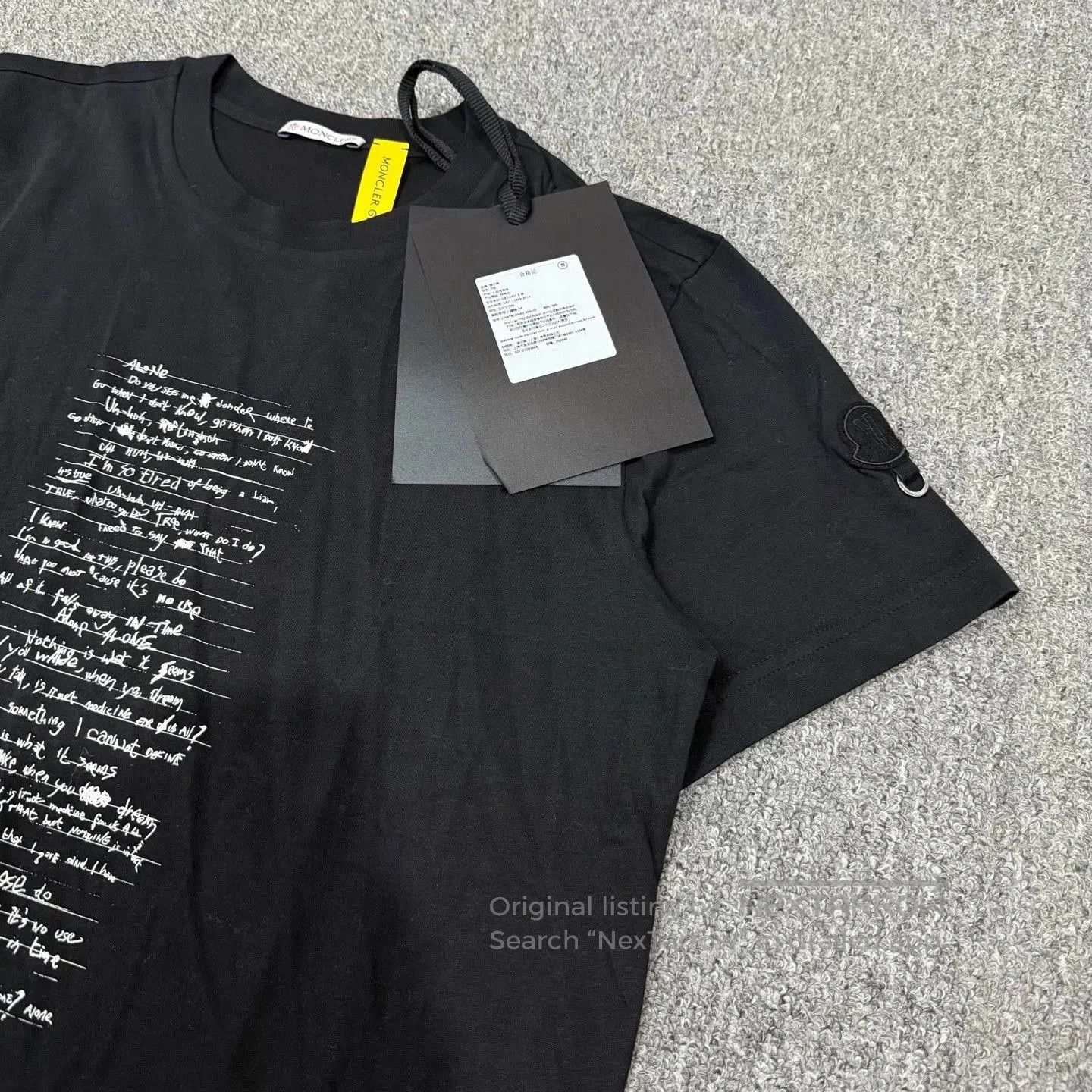 Moncler Moncler Black Slogan Logo Short-Sleeve Shirt. Size US M / EU 48-50 / 2 - 3 Thumbnail
