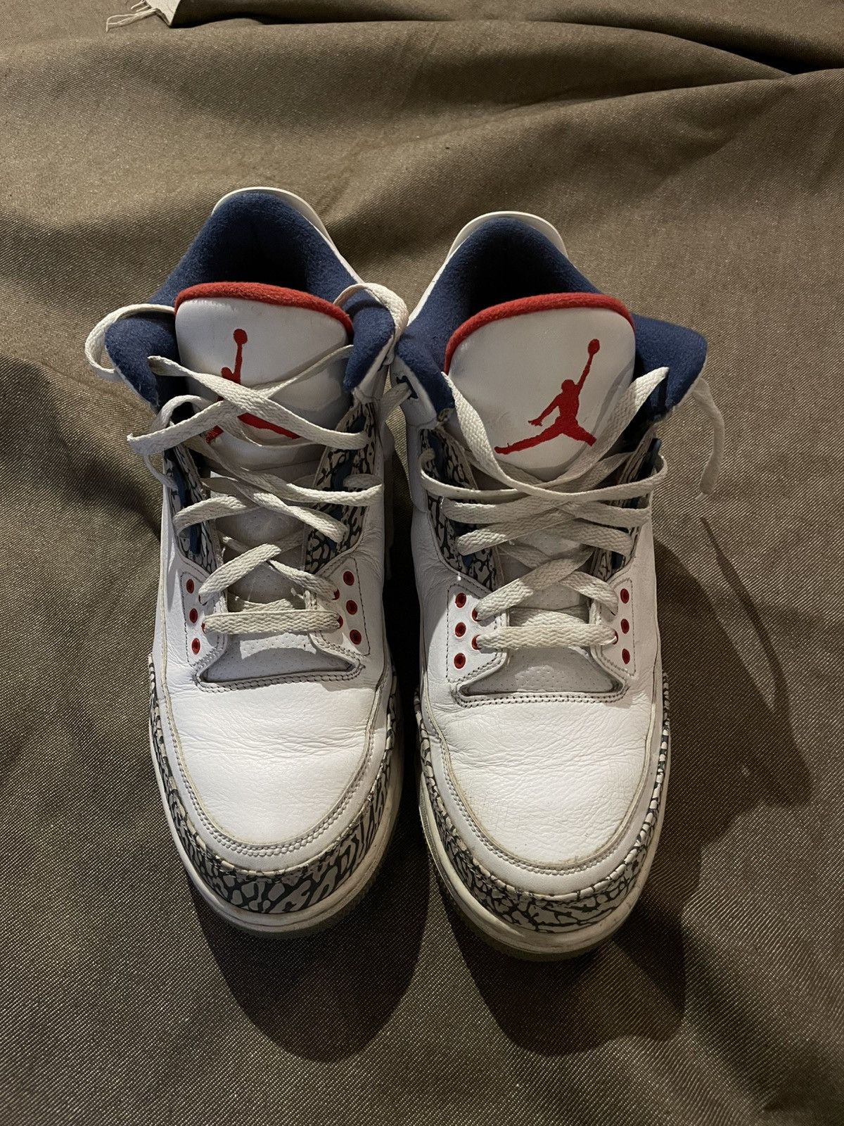 Jordan Brand × Nike Jordan “True Blue” 3 2016 Size US 13 / EU 46 - 3 Thumbnail