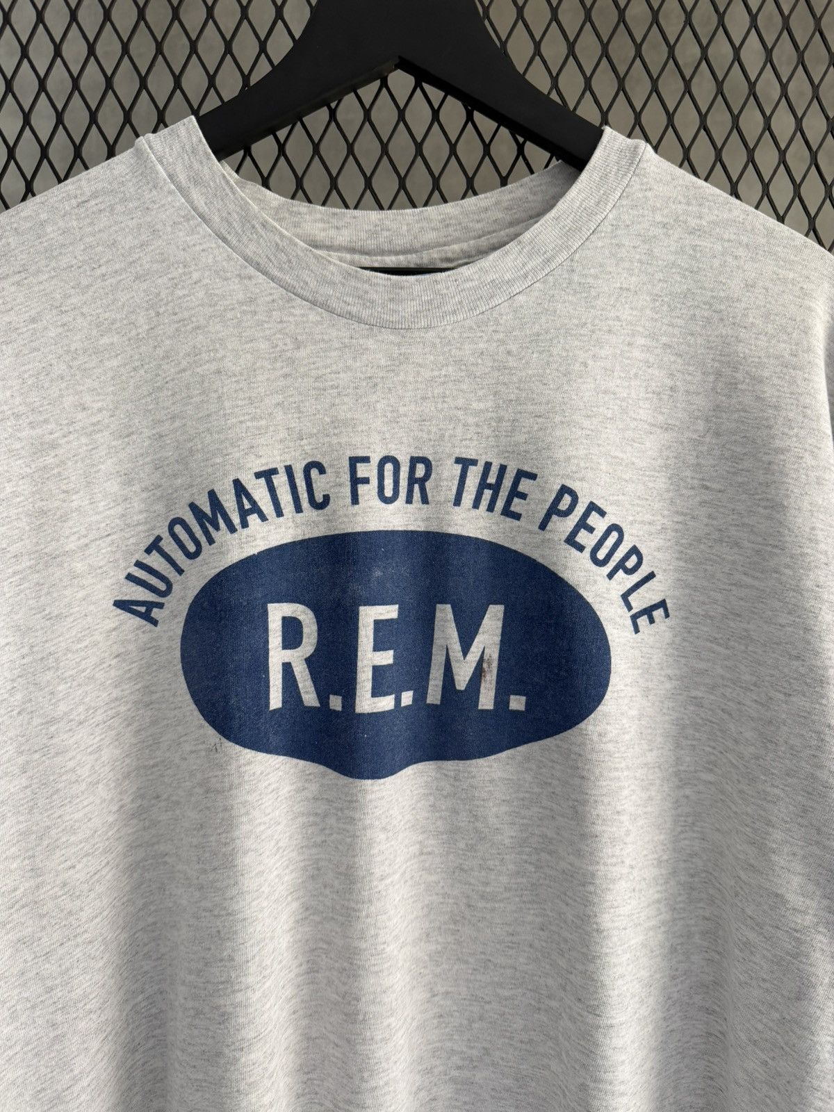 Band Tees Vintage 1990s REM Everybody Hurts Promo Tee Size US XL / EU 56 / 4 - 2 Thumbnail