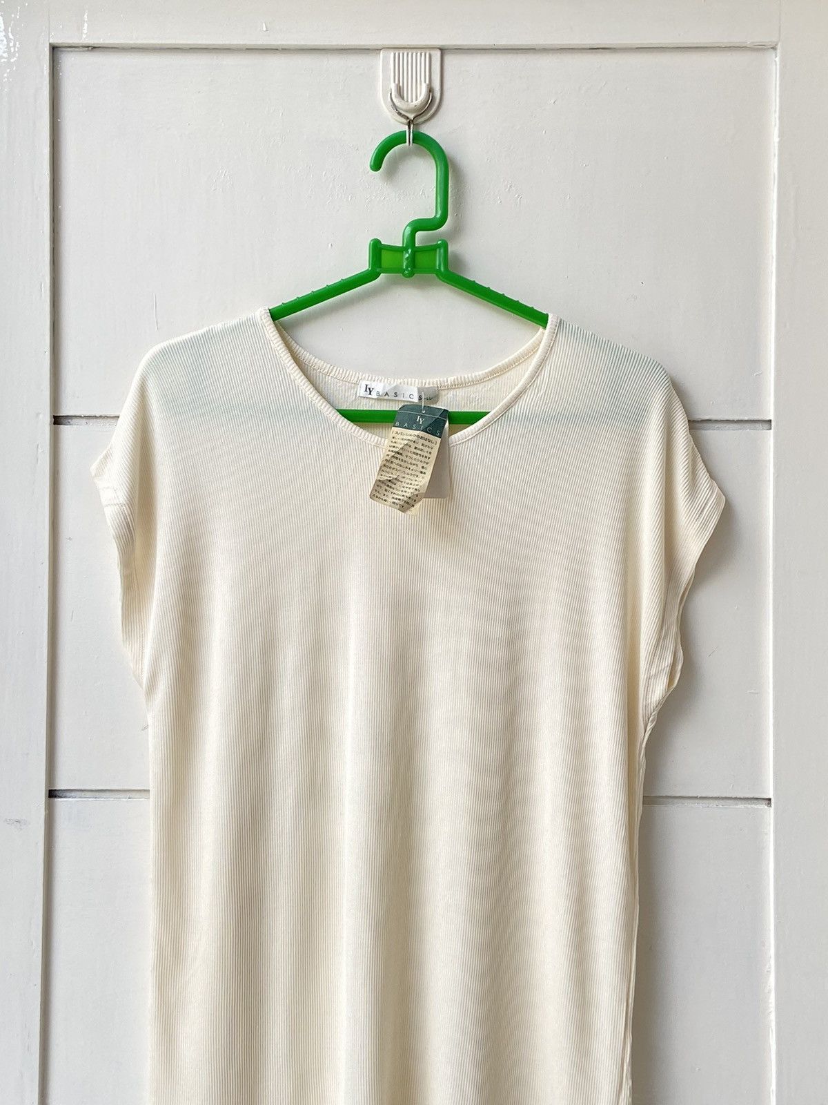 Designer × Japanese Brand LY BASICS Sleeveless T-shirt Size US XS / EU 42 / 0 - 10 Thumbnail