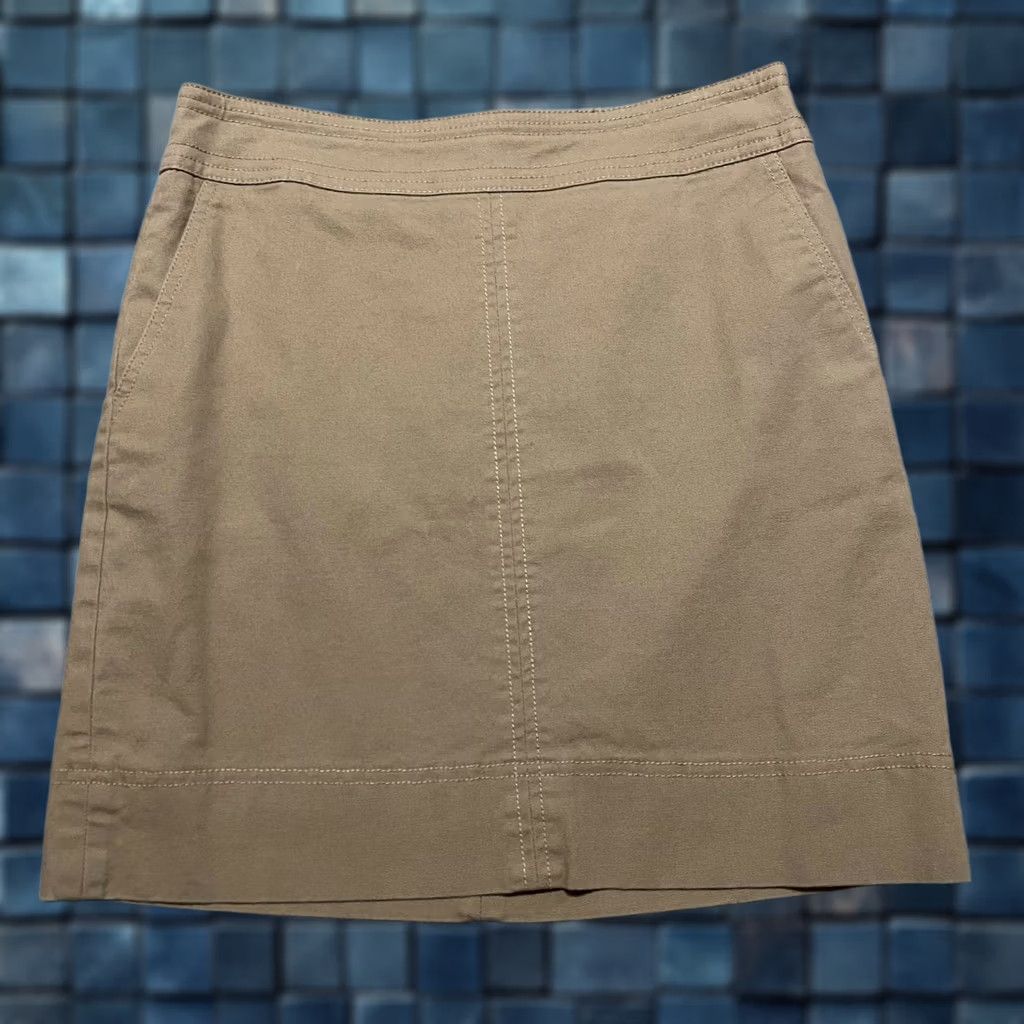 Talbots Talbots Beige Pencil Skirt Womens 2P Petites Office Business Straight Pockets Size 26" / US 2 / IT 38 - 1 Thumbnail