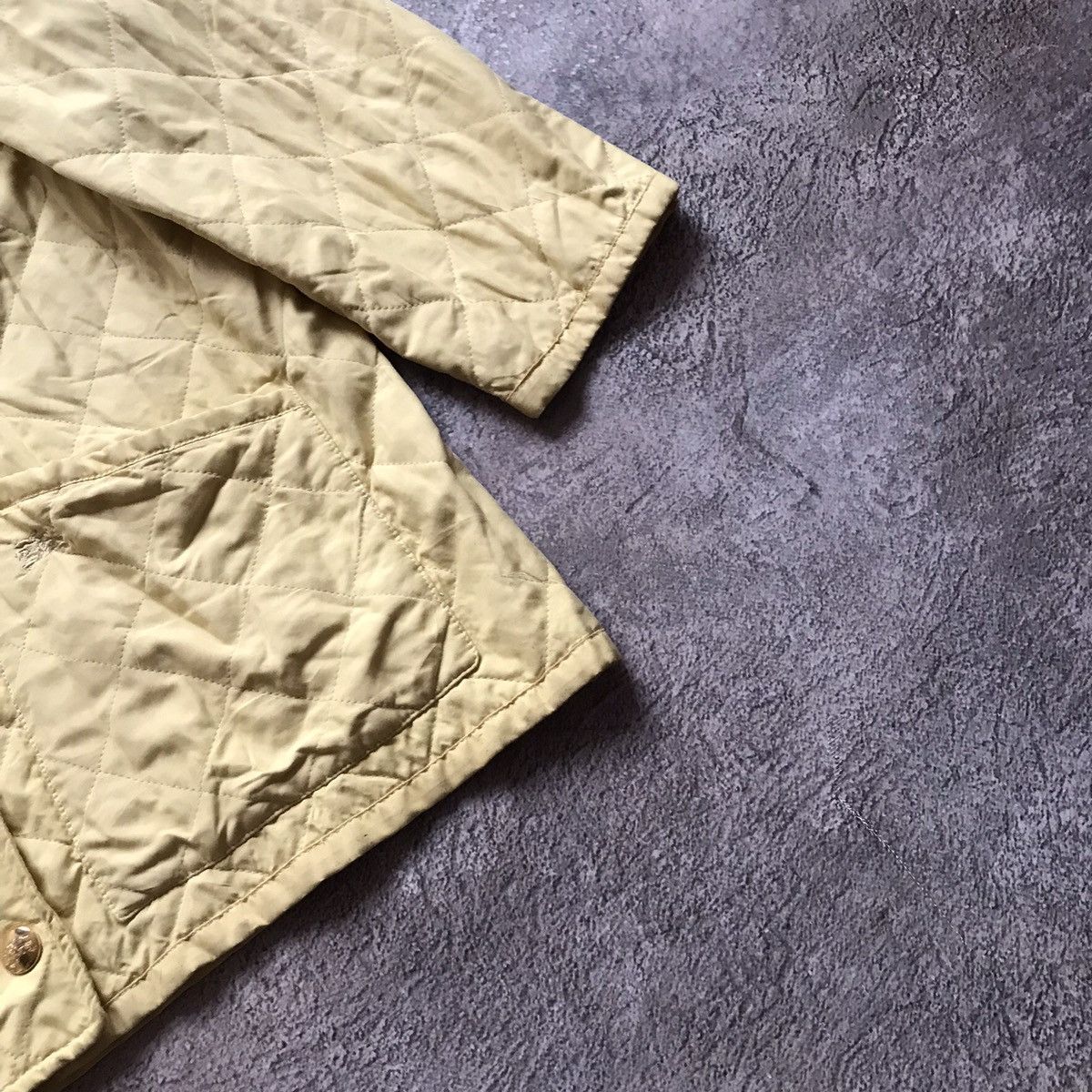 Vintage Vintage Burberrys Quilted Jacket Khaki Gorpcore 90s Slim L Size L / US 10 / IT 46 - 5 Thumbnail