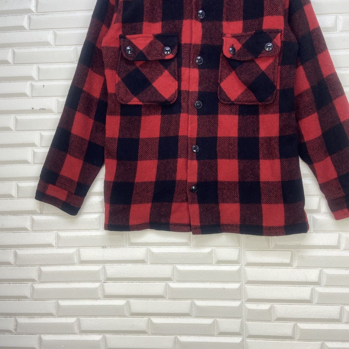 Vintage Vintage 70s Amalgamated Red Buffalo Checks Wool Flannel Size US S / EU 44-46 / 1 - 7 Thumbnail