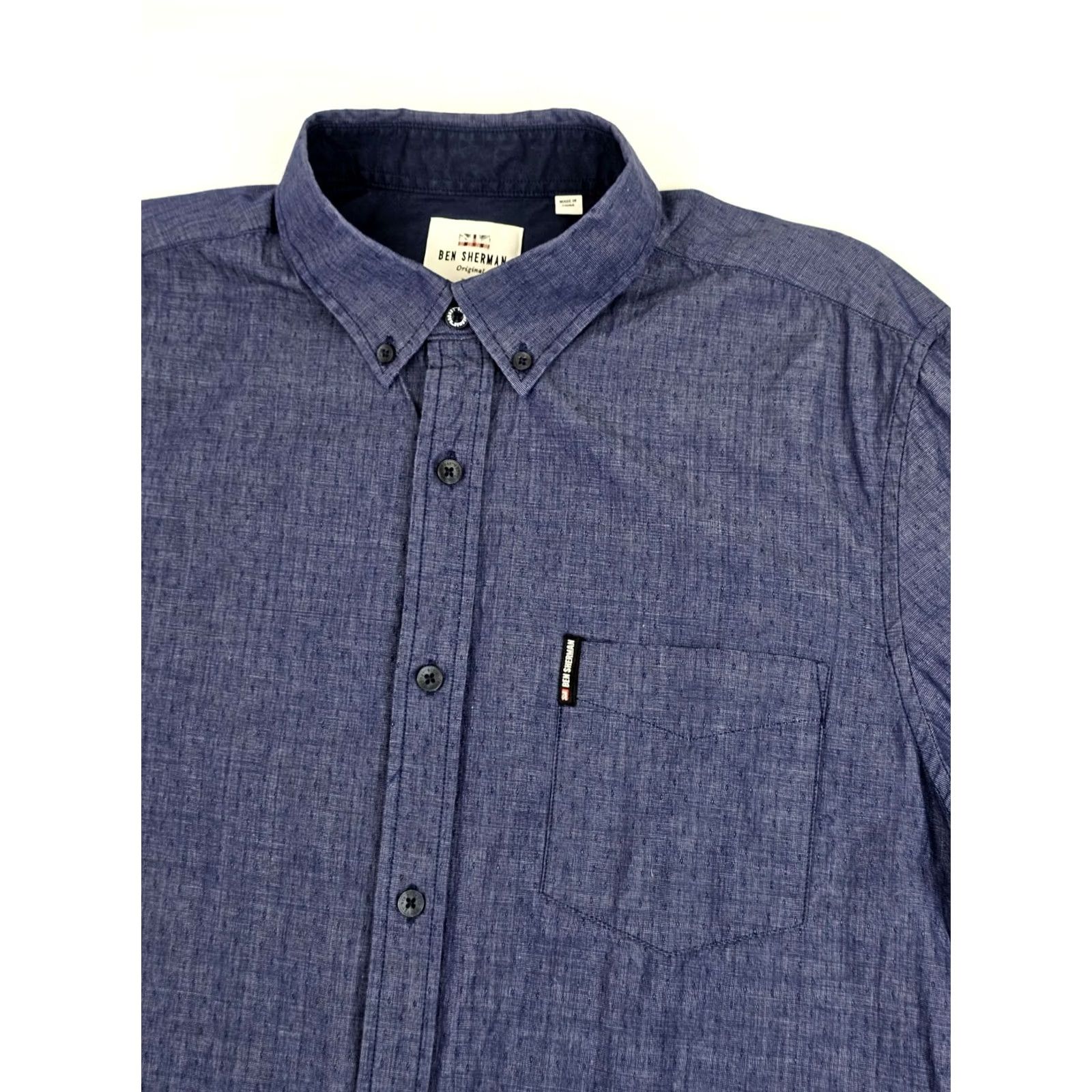 Ben Sherman Ben Sherman Button-Up Blue Textured Geometric Long Sleeve Shirt Men L EUC Size US L / EU 52-54 / 3 - 2 Thumbnail