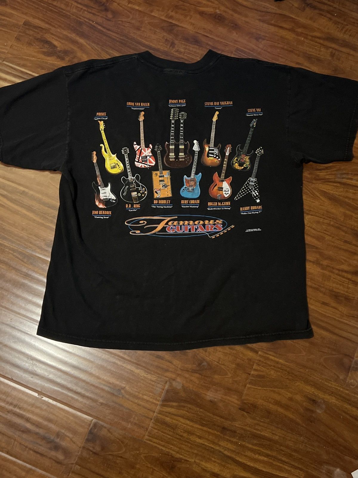 Band Tees × Vintage Famous Guitars Tee Size US XL / EU 56 / 4 - 2 Thumbnail