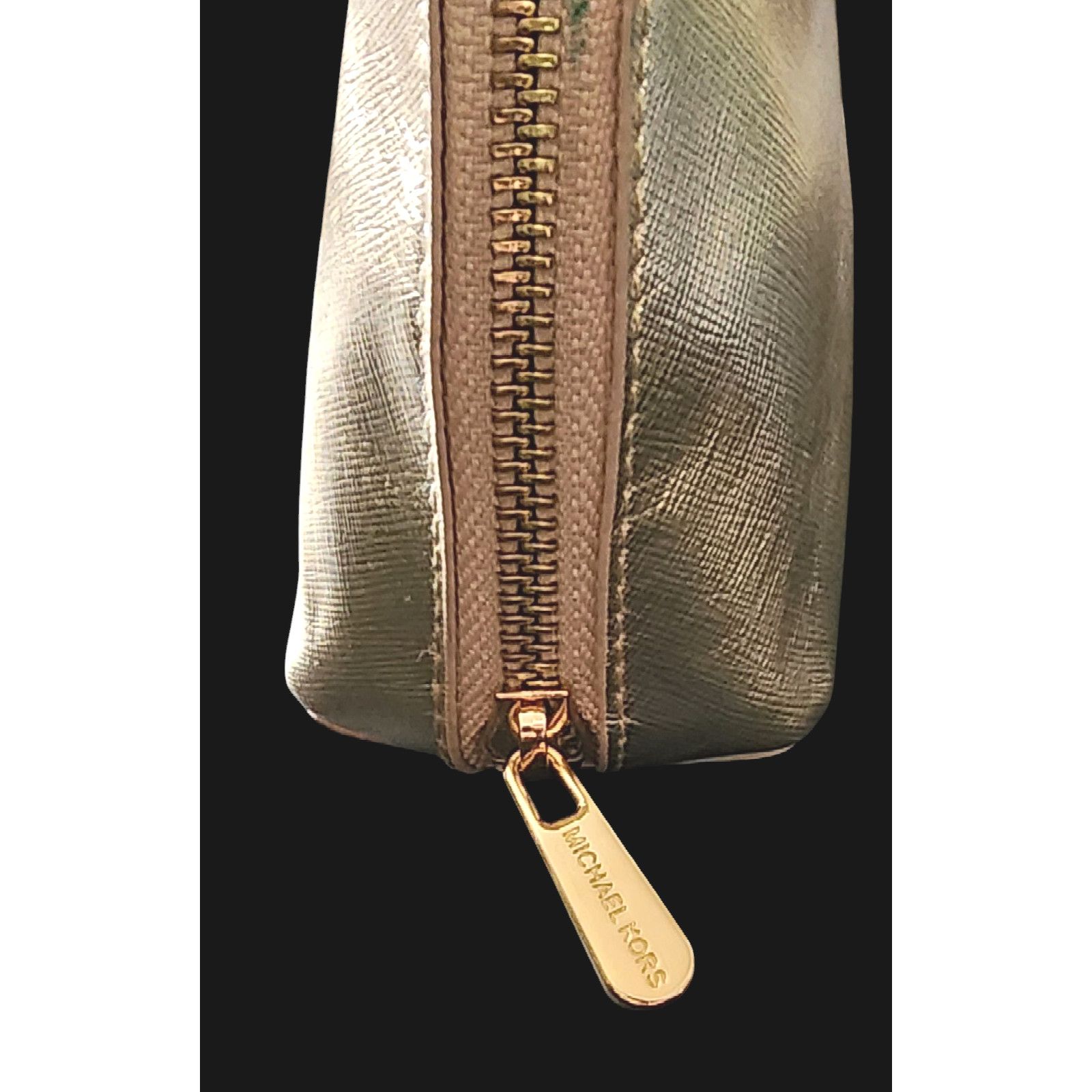 Michael Kors Michael Kors Jet Set Travel Cosmetic Leather Pouch-Pale Gold Size ONE SIZE - 4 Thumbnail