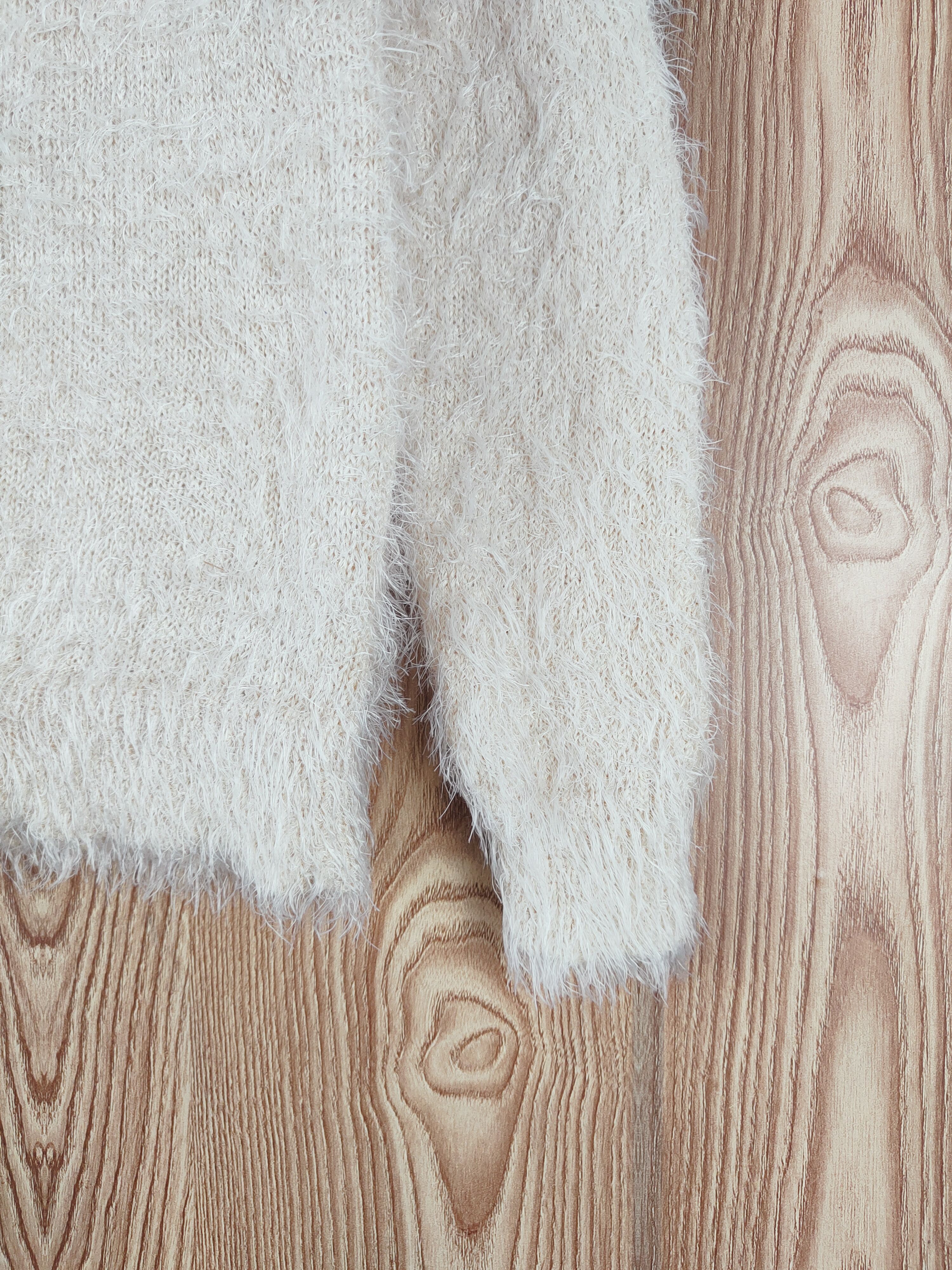 Japanese Brand E Hypen World Gallery Beige Fur Mohair Sweatshirts #W466 Size S / US 4 / IT 40 - 6 Thumbnail