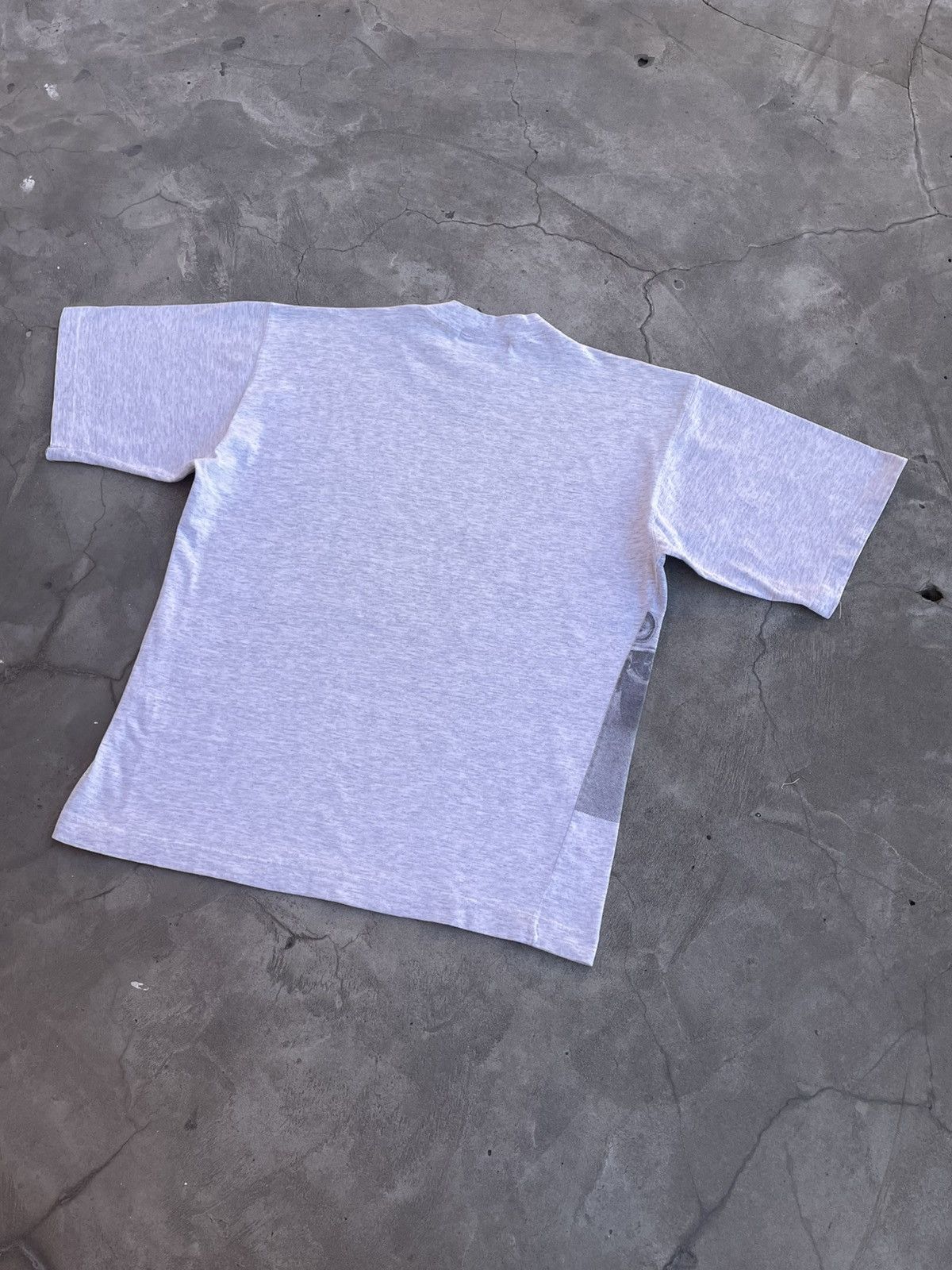 Vintage 1990s Kissing: Vintage Boxy T-Shirt, Double Stitch Size US L / EU 52-54 / 3 - 7 Thumbnail