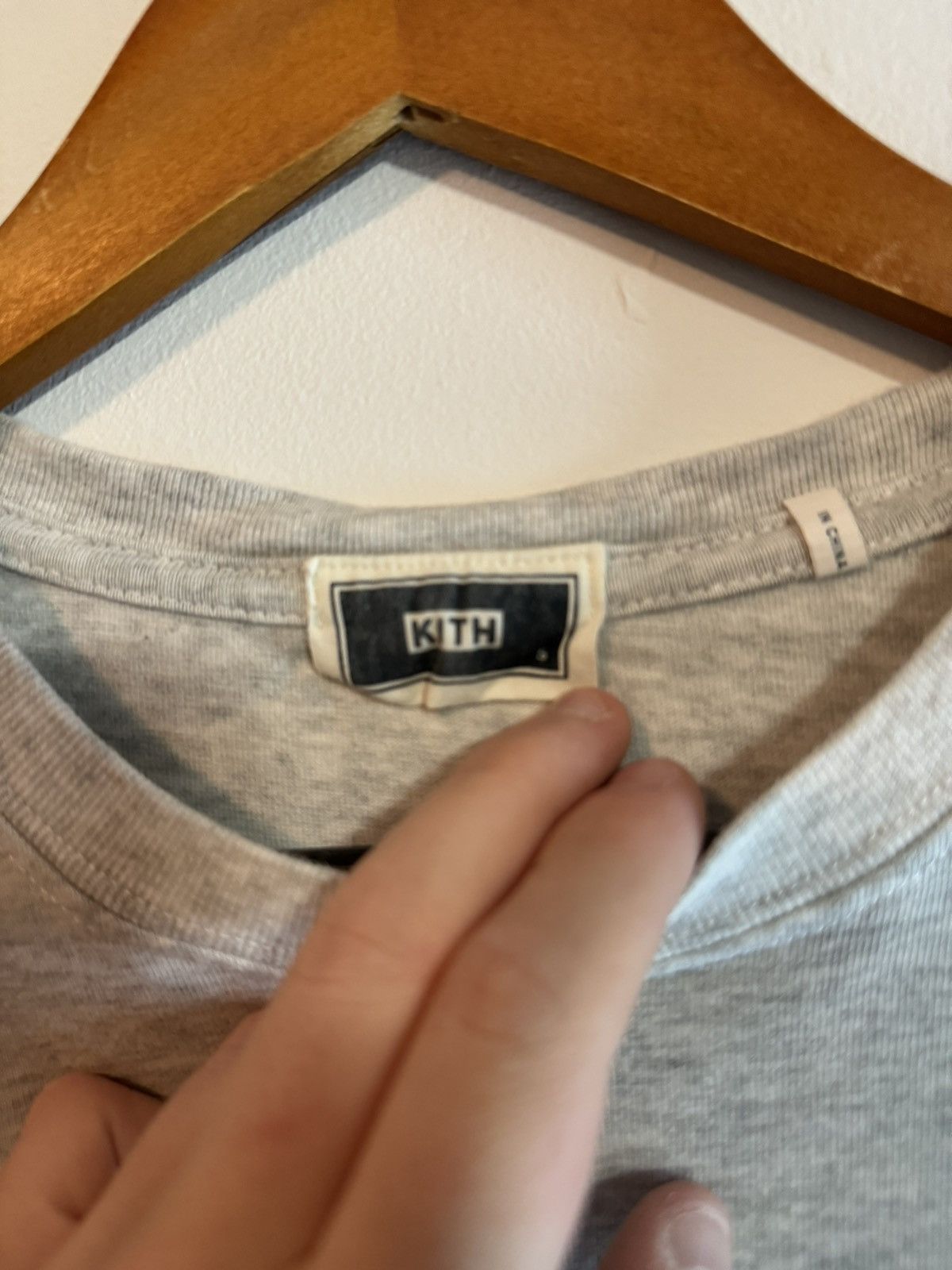 Kith Kith floral tee!!! Size US XS / EU 42 / 0 - 2 Thumbnail
