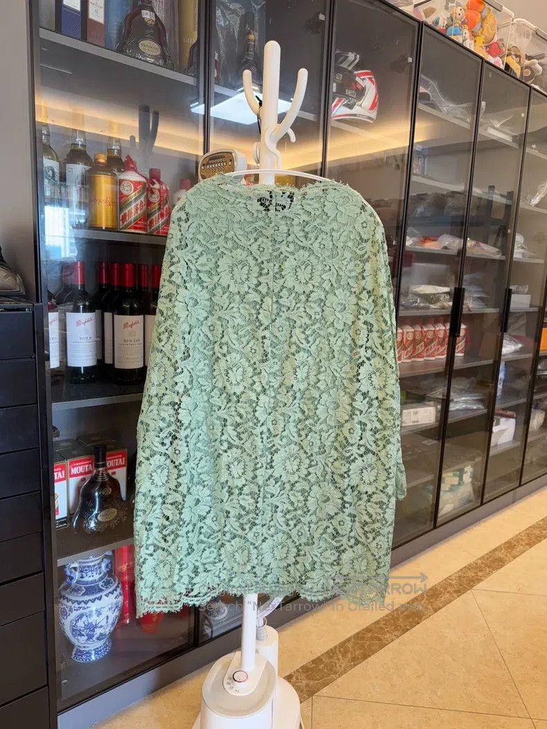 Valentino Valentino Classic lace bean paste green dress Size XS / US 0-2 / IT 36-38 - 2 Thumbnail