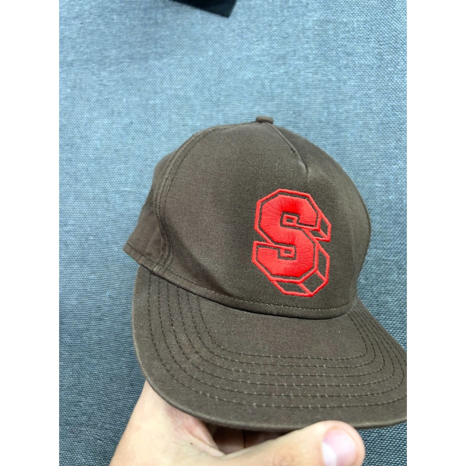 Logo 7 STUSSY S Logo Brown Baseball Cap One Size Adjustable Hat Unisex Adults Canvas 100% Cotton Vintage? (no) Size ONE SIZE - 3 Thumbnail