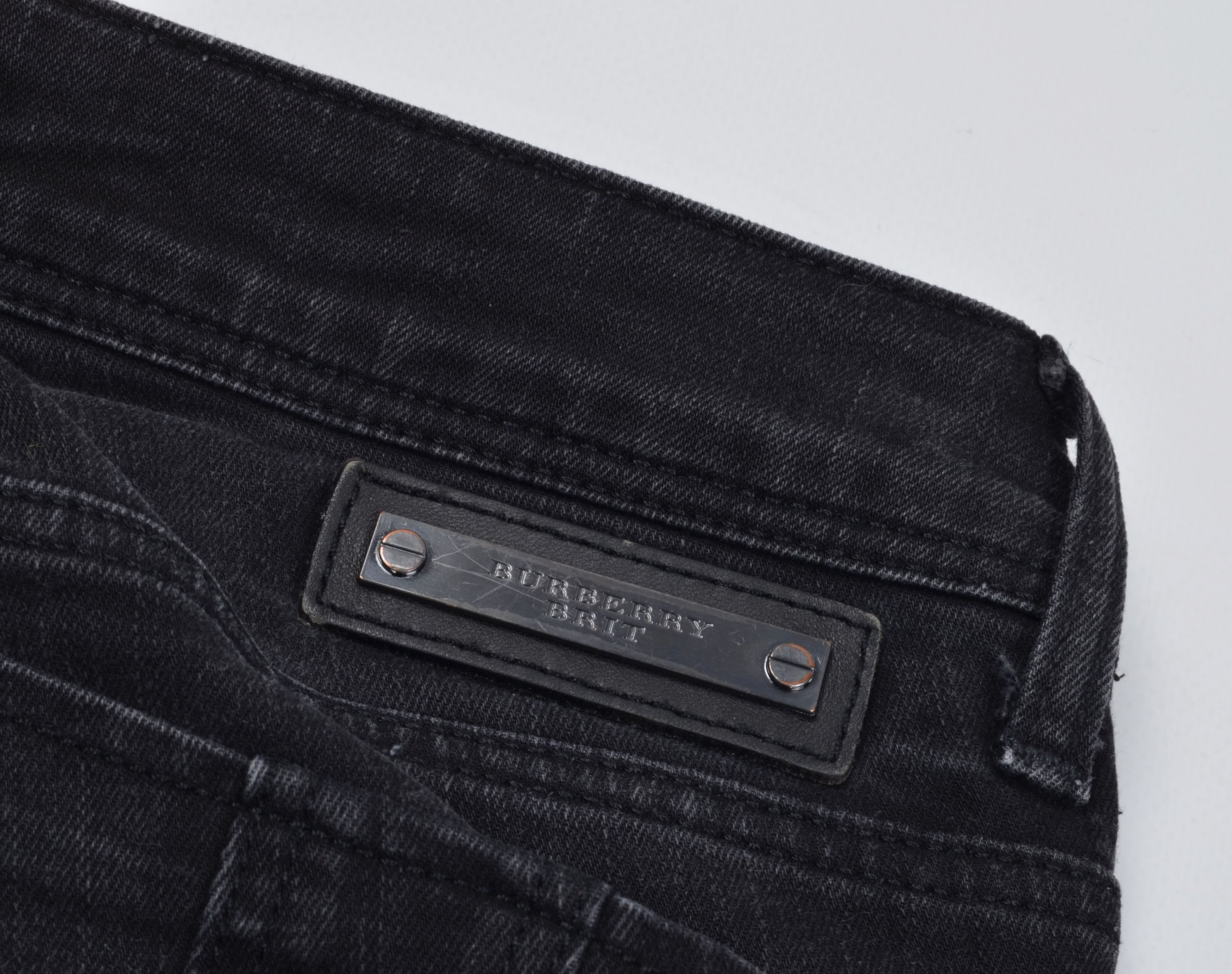 Burberry Burberry Brit Burrington Skinny Black Denim Jeans Size 28" / US 6 / IT 42 - 7 Thumbnail