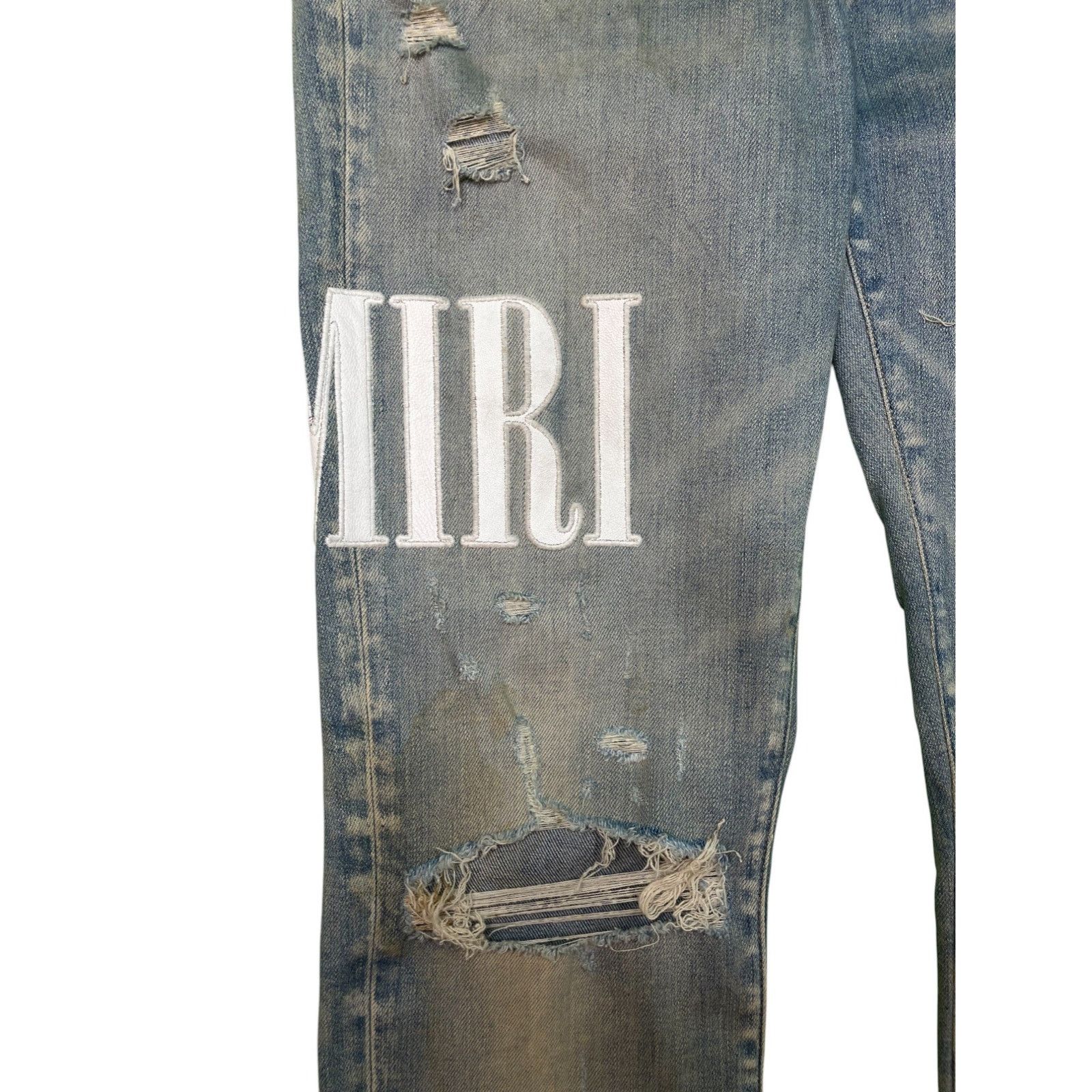 Amiri Amiri White Side Logo Light Wash Blue Jeans Size US 32 / EU 48 - 3 Thumbnail