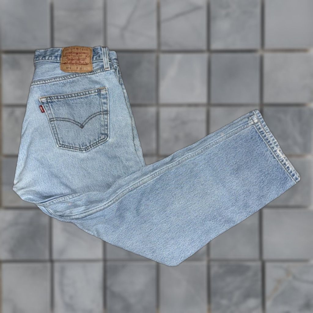 VINTAGE Levi’s 501 Jeans Stone Wash Blue 33x28 Distressed Y2K USA Rock Streetwear Mens Straight Button Fly