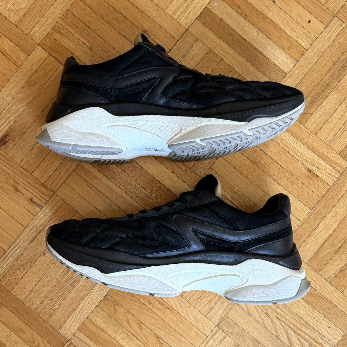 Rag & Bone Rag & Bone Sneaker Black Suede Leather Size 44.5 ~Mens 12 US Size US 12 / EU 45 - 4 Thumbnail