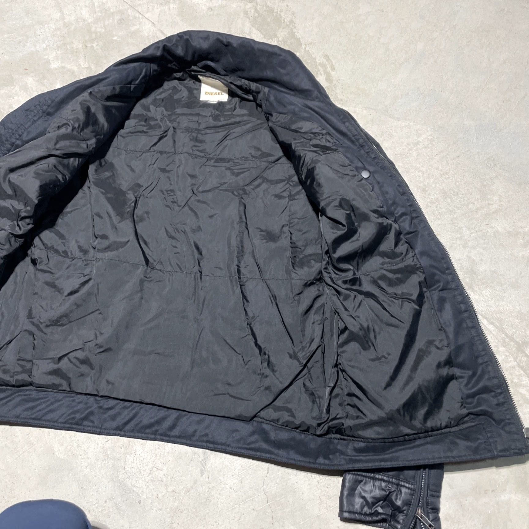 Diesel VINTAGE Diesel Jacket Biker Mens SZ M Full Zip Nylon Black Size US M / EU 48-50 / 2 - 7 Thumbnail