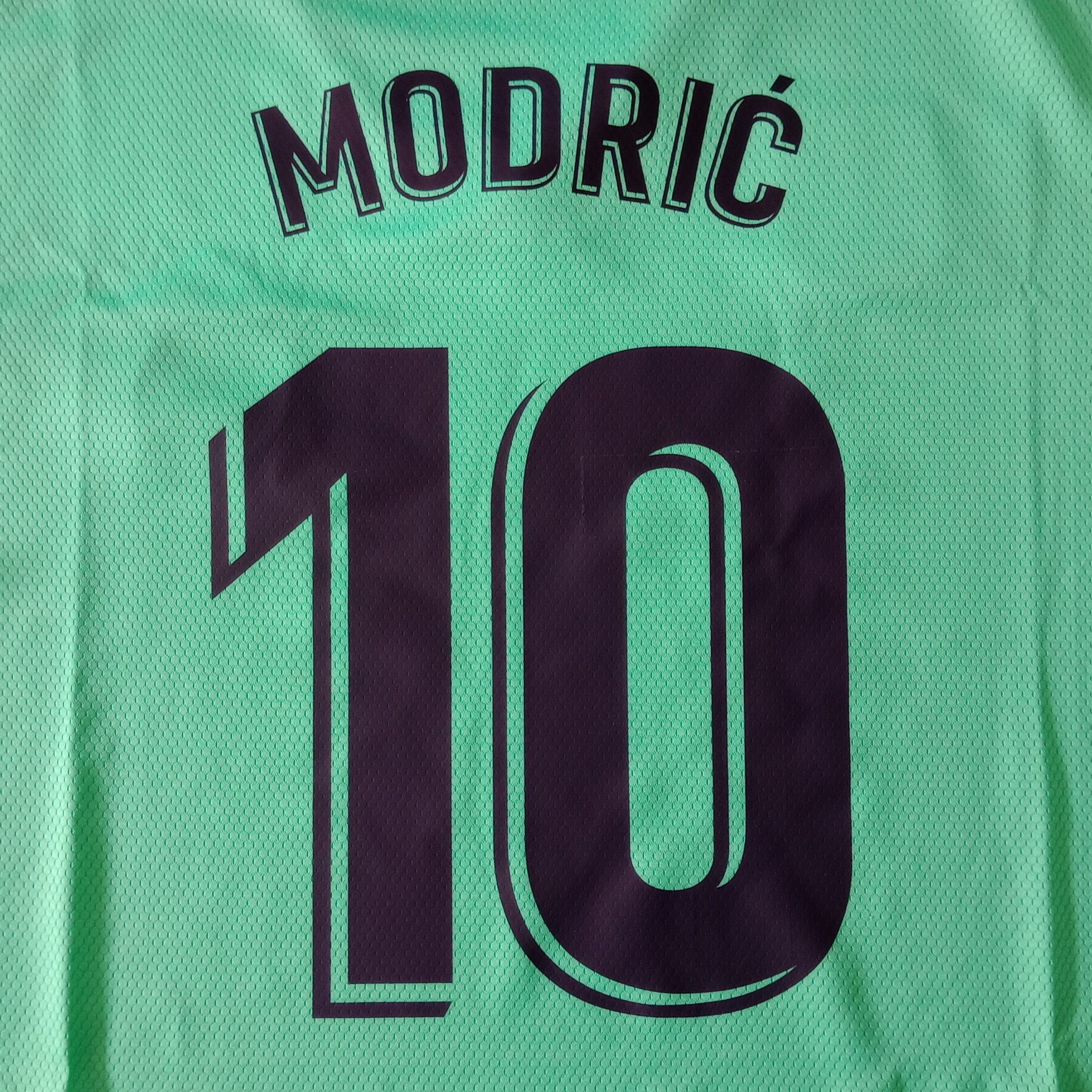 Adidas Real Madrid 2019-2020 Away Jersey Luka Modric 10 Size US XXL / EU 58 / 5 - 4 Thumbnail