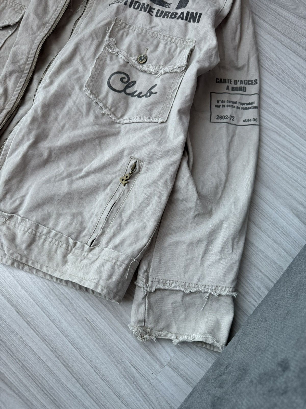 Dolce & Gabbana × Vintage Dolce & Gabbana Denim Jacket Tour Multilogo Vintage 90s Size US XL / EU 56 / 4 - 7 Thumbnail