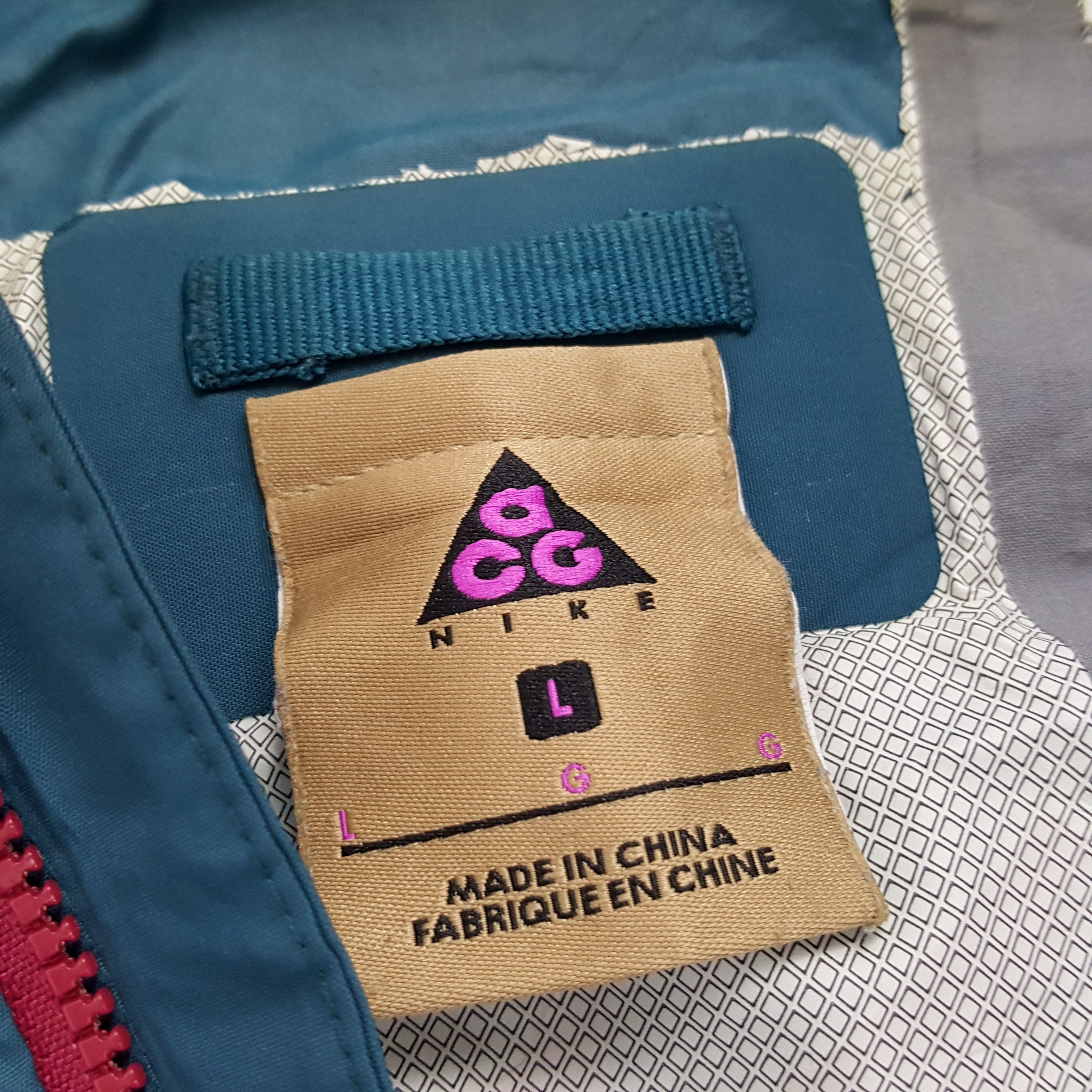 Nike ACG × Vintage Vintage NIKE ACG Windbreaker Hoodies Size US L / EU 52-54 / 3 - 5 Thumbnail