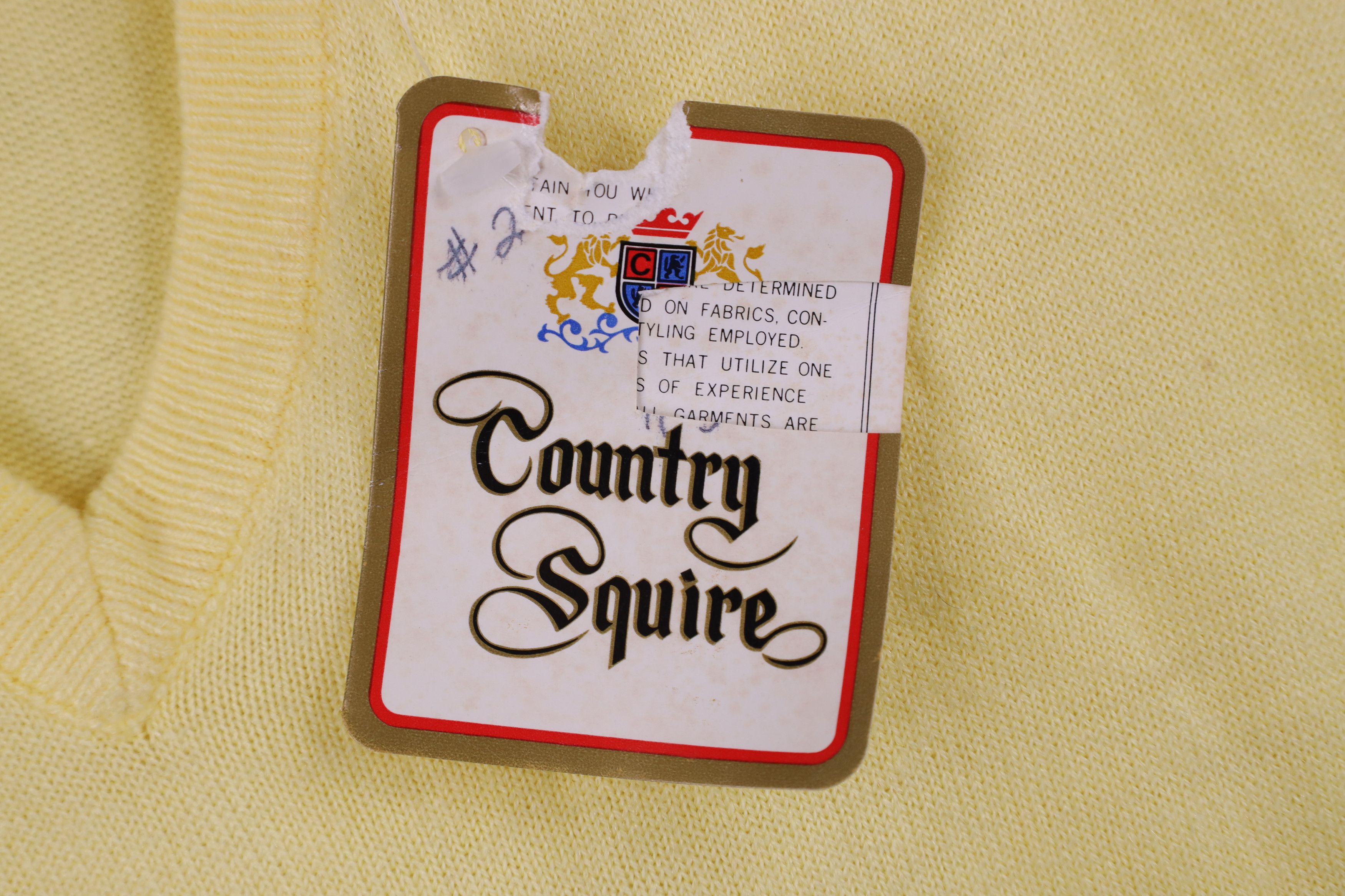 Vintage Deadstock Vintage 70s Streetwear Knit Sweater Vest Yellow Size L / US 10 / IT 46 - 4 Thumbnail