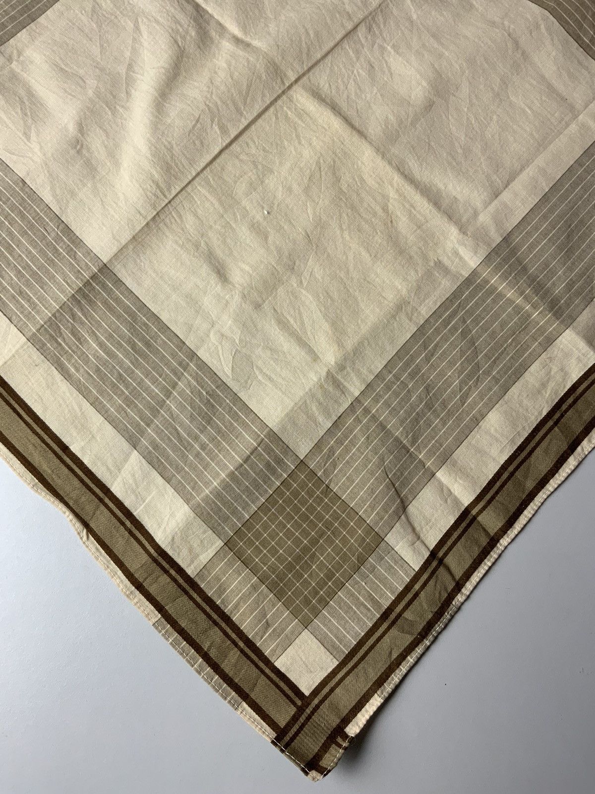 Pierre Balmain Pierre Balmain Bandana Handkerchief Size ONE SIZE - 10 Thumbnail