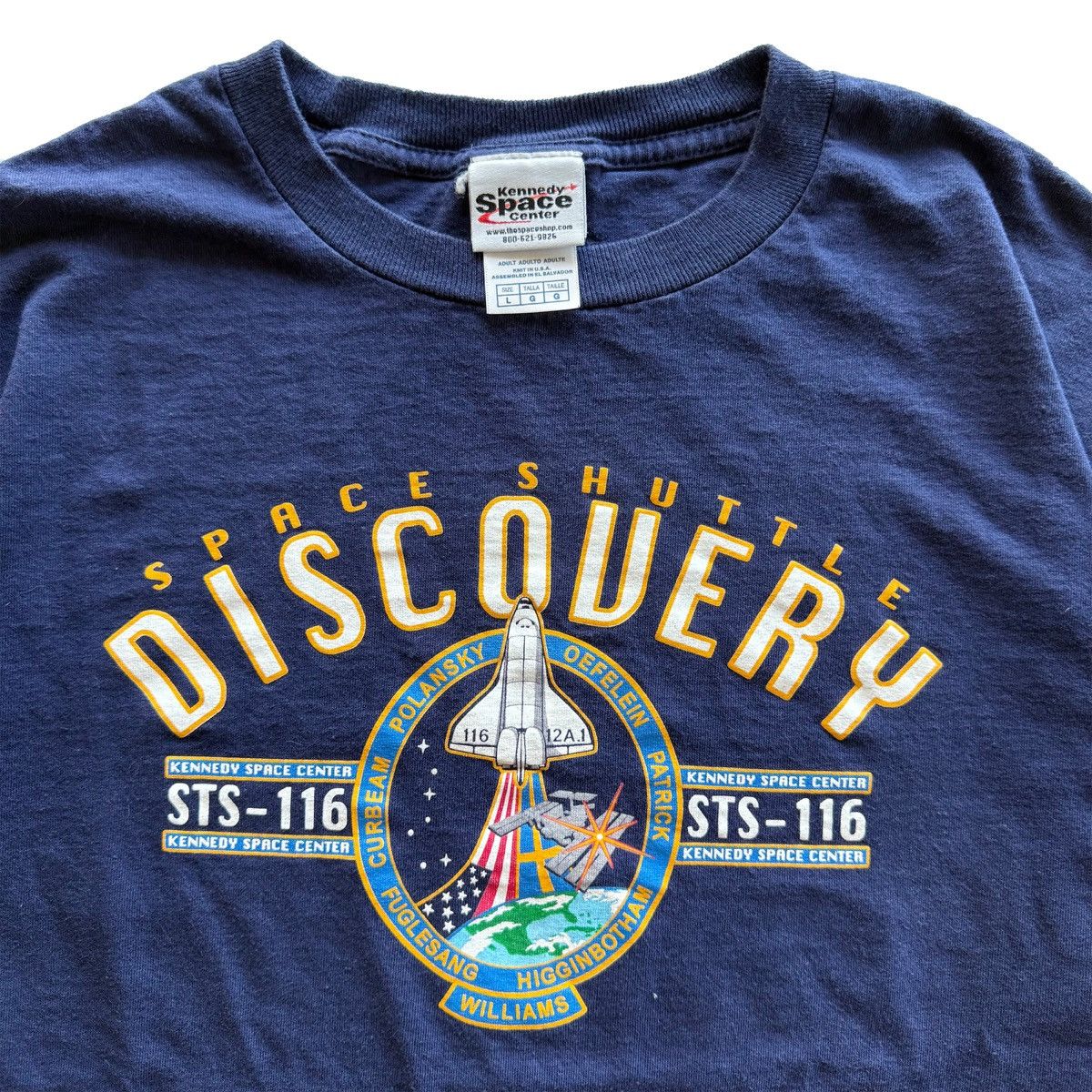 Vintage 2006 Vintage NASA STS-116 Discovery Tee Size US L / EU 52-54 / 3 - 3 Thumbnail