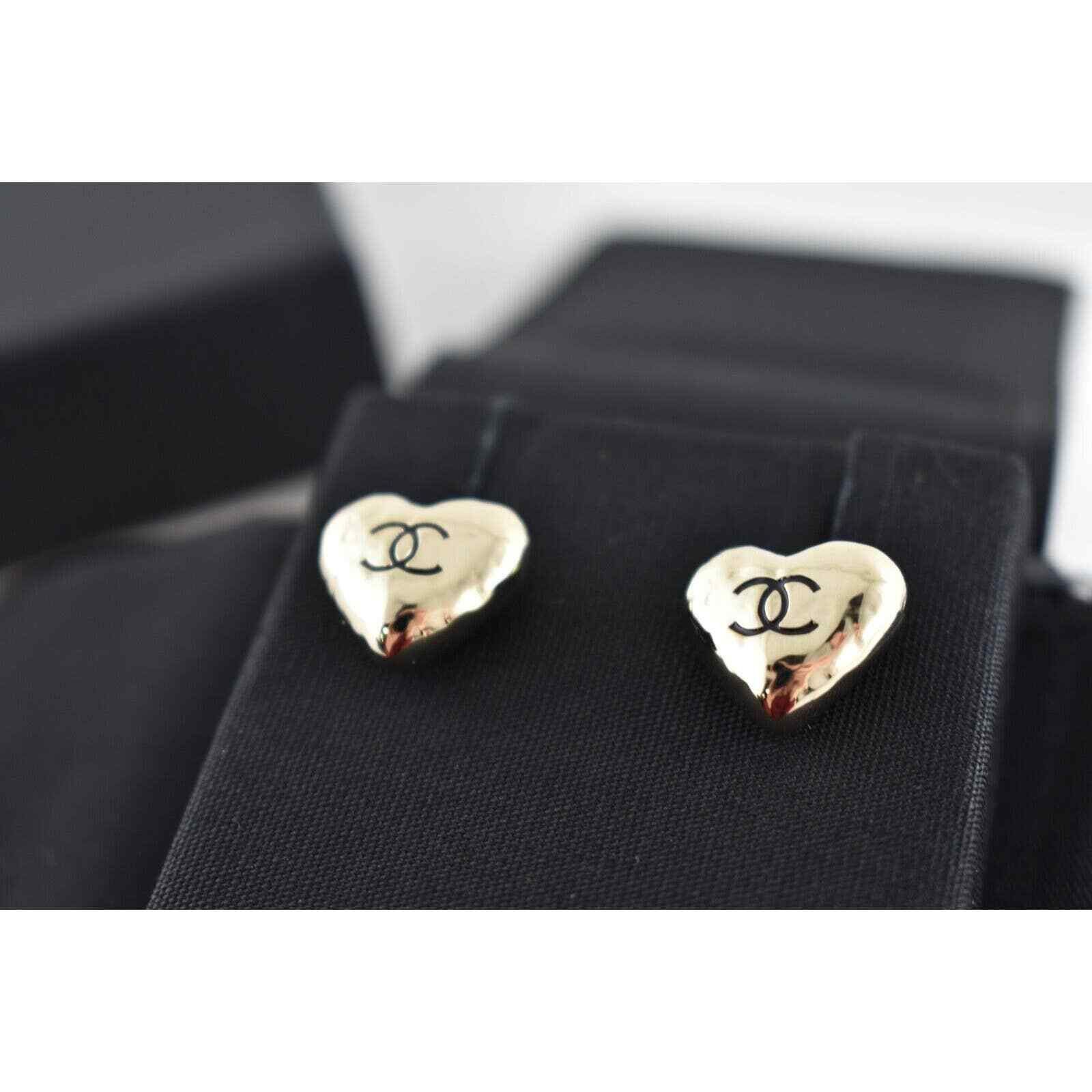 Chanel Chanel 22C Heart Shape Gold Black Statement Stud Earrings Size ONE SIZE - 8 Thumbnail