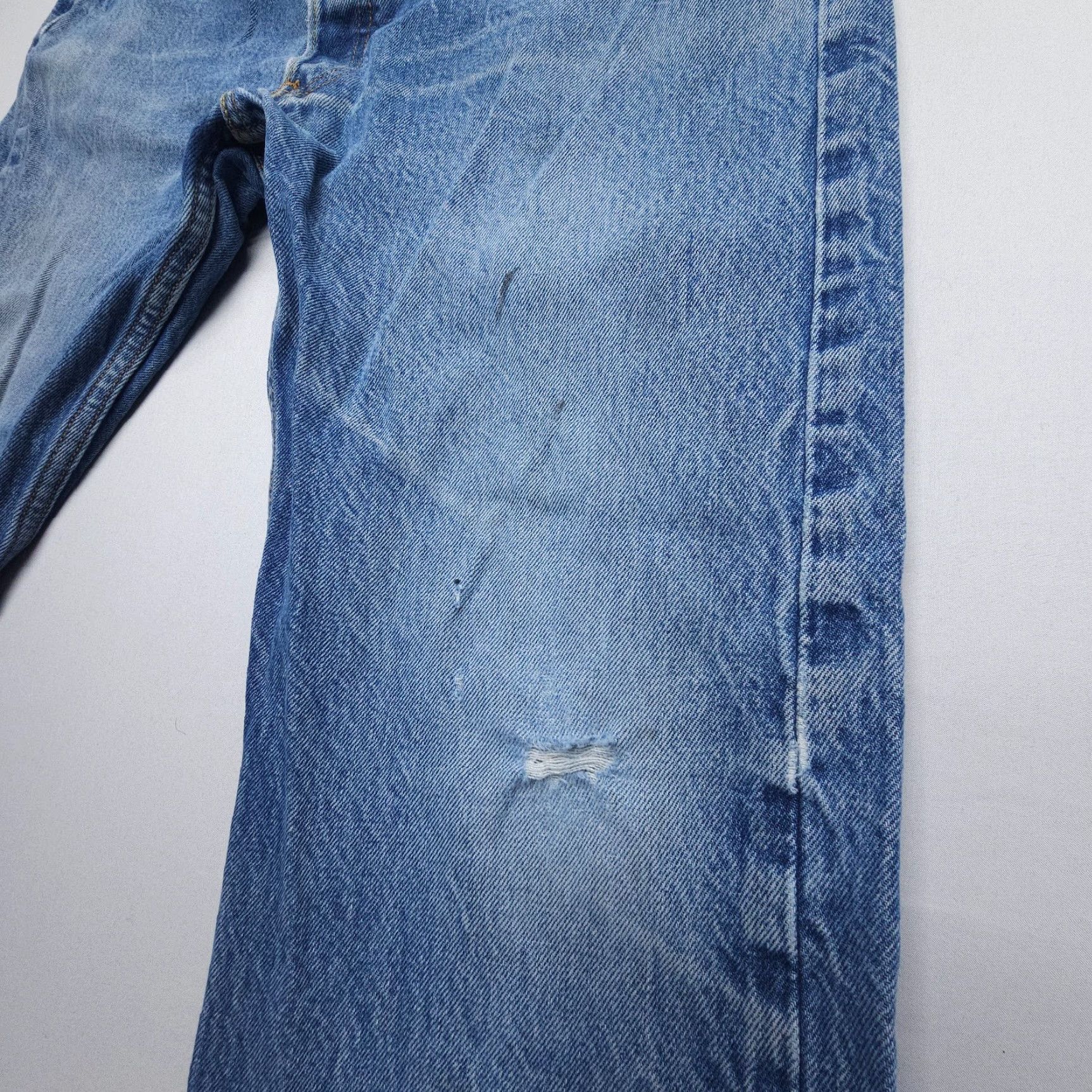Levi's VINTAGE Levi's 501 Jeans Mens 36 x 30 Button Fly Straight Denim Blue 90s Classic American Size US 36 / EU 52 - 3 Thumbnail