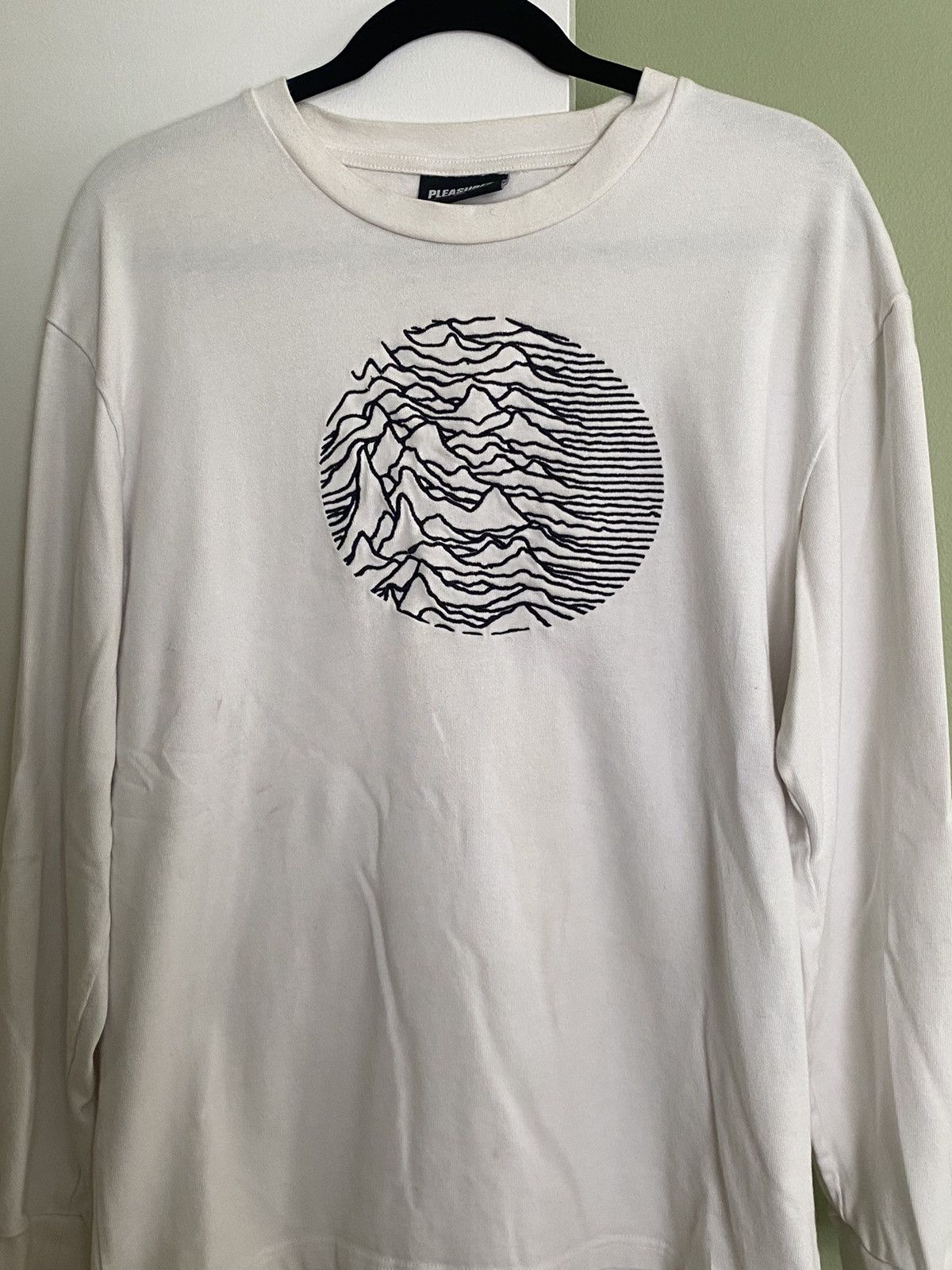 Pleasures Unknown Pleasures L/S Tee Size US M / EU 48-50 / 2 - 1 Thumbnail