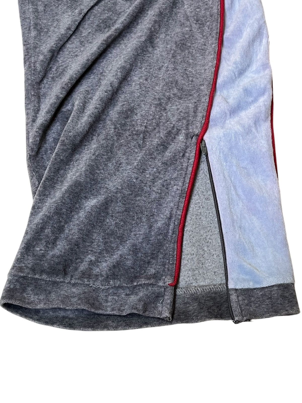 Snoop Dogg BAGGY🔥SNOOP DOGG 213 2 IN 1 VELVET BAGGY JOGGER PANTS Size US 40 / EU 56 - 8 Thumbnail