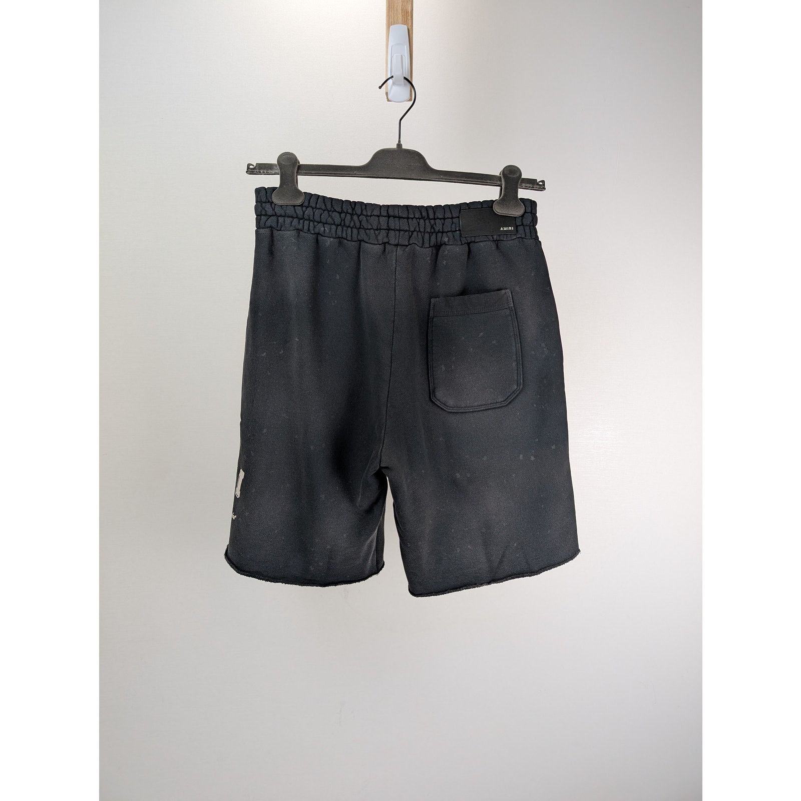 Amiri o1rshd1 Vintage Collegiate Shorts in Black Size US 30 / EU 46 - 9 Thumbnail
