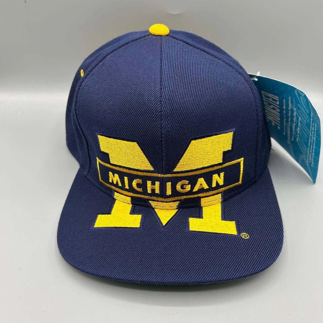 Signatures Vintage Michigan Wolverines Hat Big Logo Blockhead Snap Back Size ONE SIZE - 1 Thumbnail