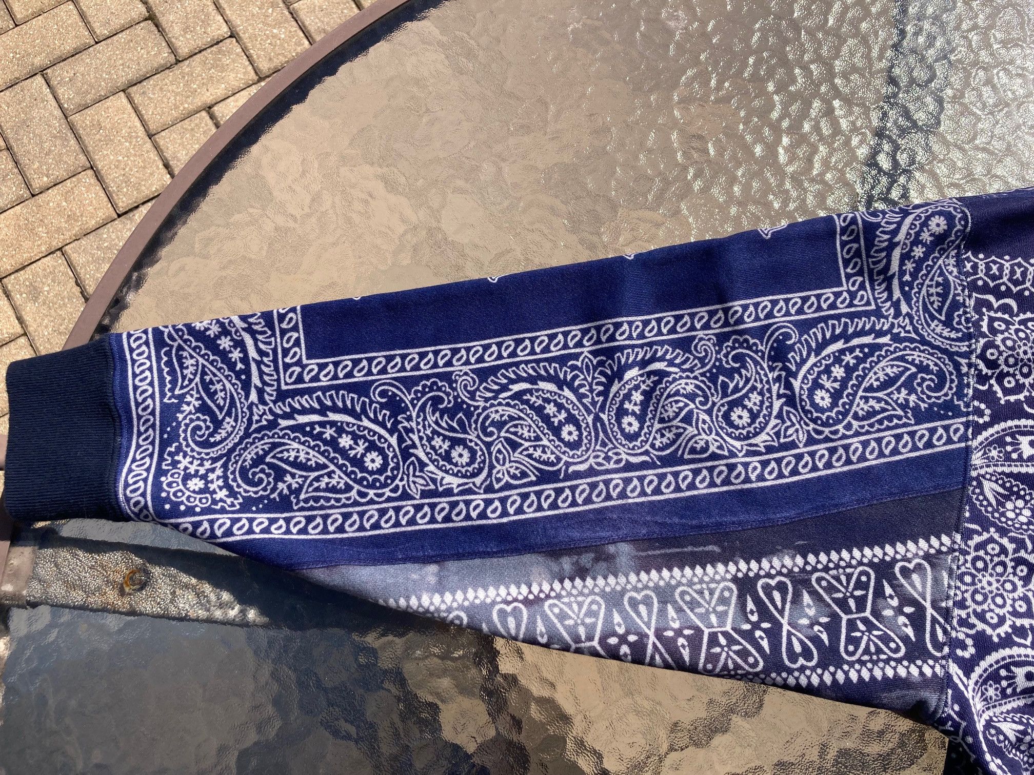 Neighborhood Neighborhood Patchwork Bandana Print Sweatshirt Size US L / EU 52-54 / 3 - 4 Thumbnail