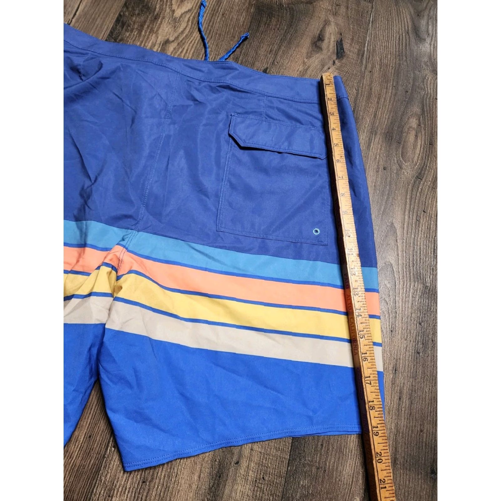 Patagonia Patagonia Mens Board Shorts 40 Hydropeak 18" Beach Blue Stripe Surf Trunks Santa Cruz Size US 40 / EU 56 - 2 Thumbnail