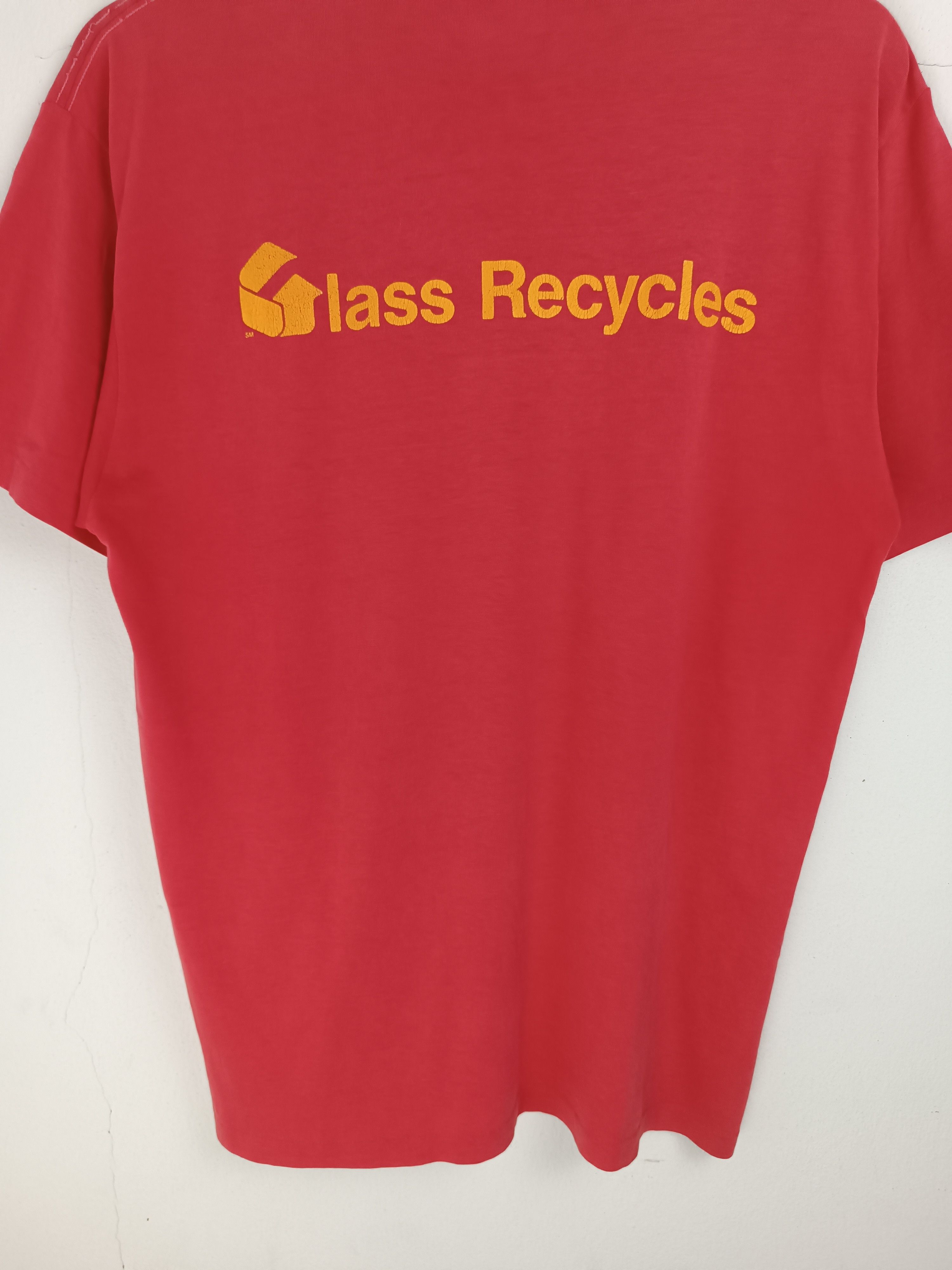 Vintage VINTAGE 90'S GLASS RECYCLE USE ME DUMP ME HUMOR FUNNY TEE Size US M / EU 48-50 / 2 - 14 Thumbnail