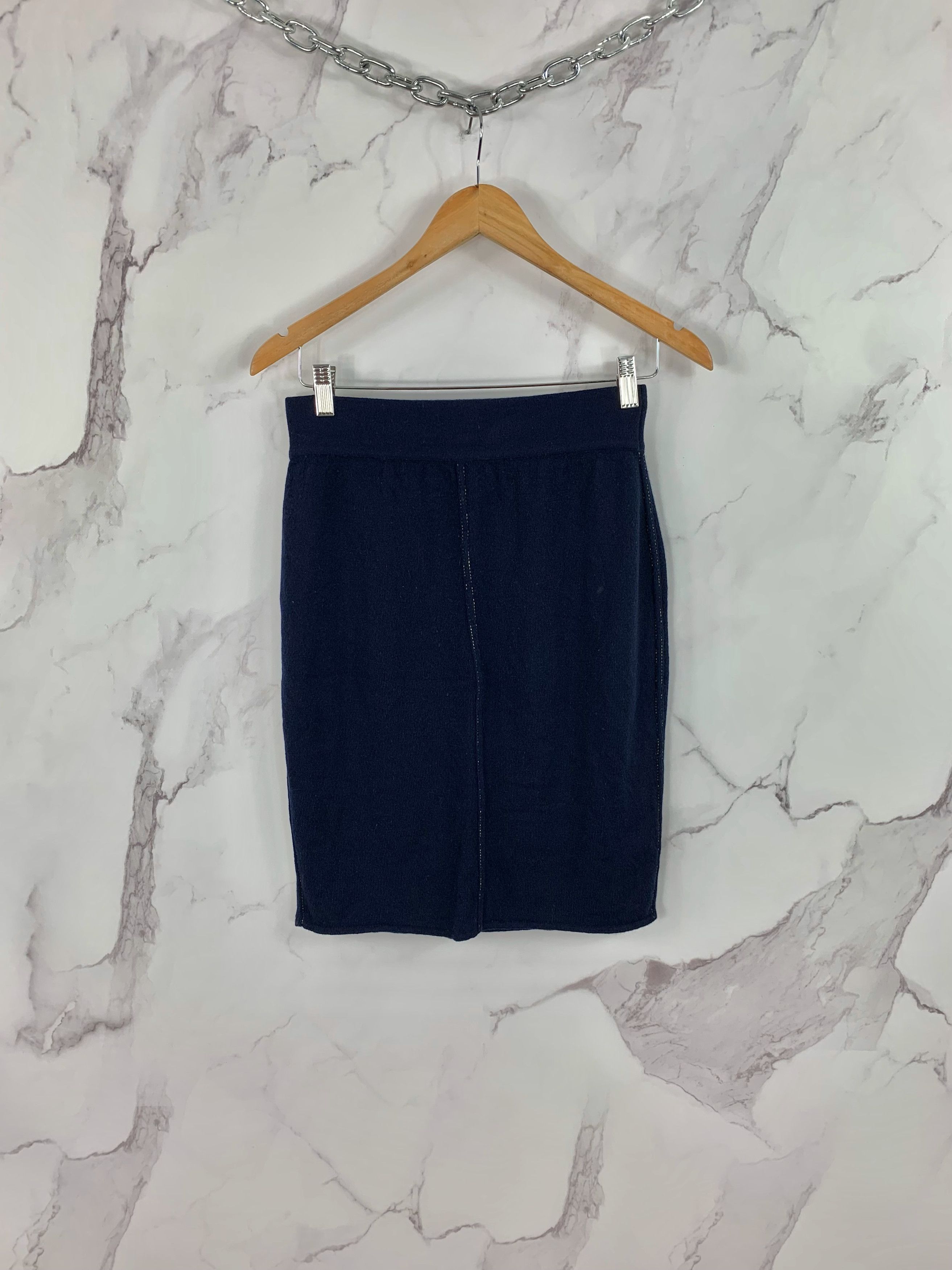Iris von Arnim Iris Von Arnim Cashmere Skirt Size M Size 27" / US 4 / IT 40 - 1 Thumbnail