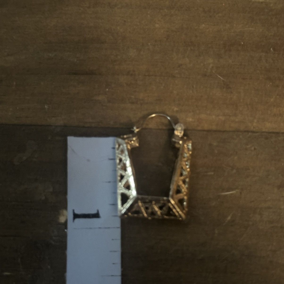 Other Gold tone filigree square hoop earrings Size ONE SIZE - 4 Thumbnail