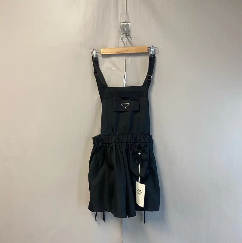 Prada Prada Black Nylon Women's Shorts Size 27" / US 4 / IT 40 - 1 Thumbnail