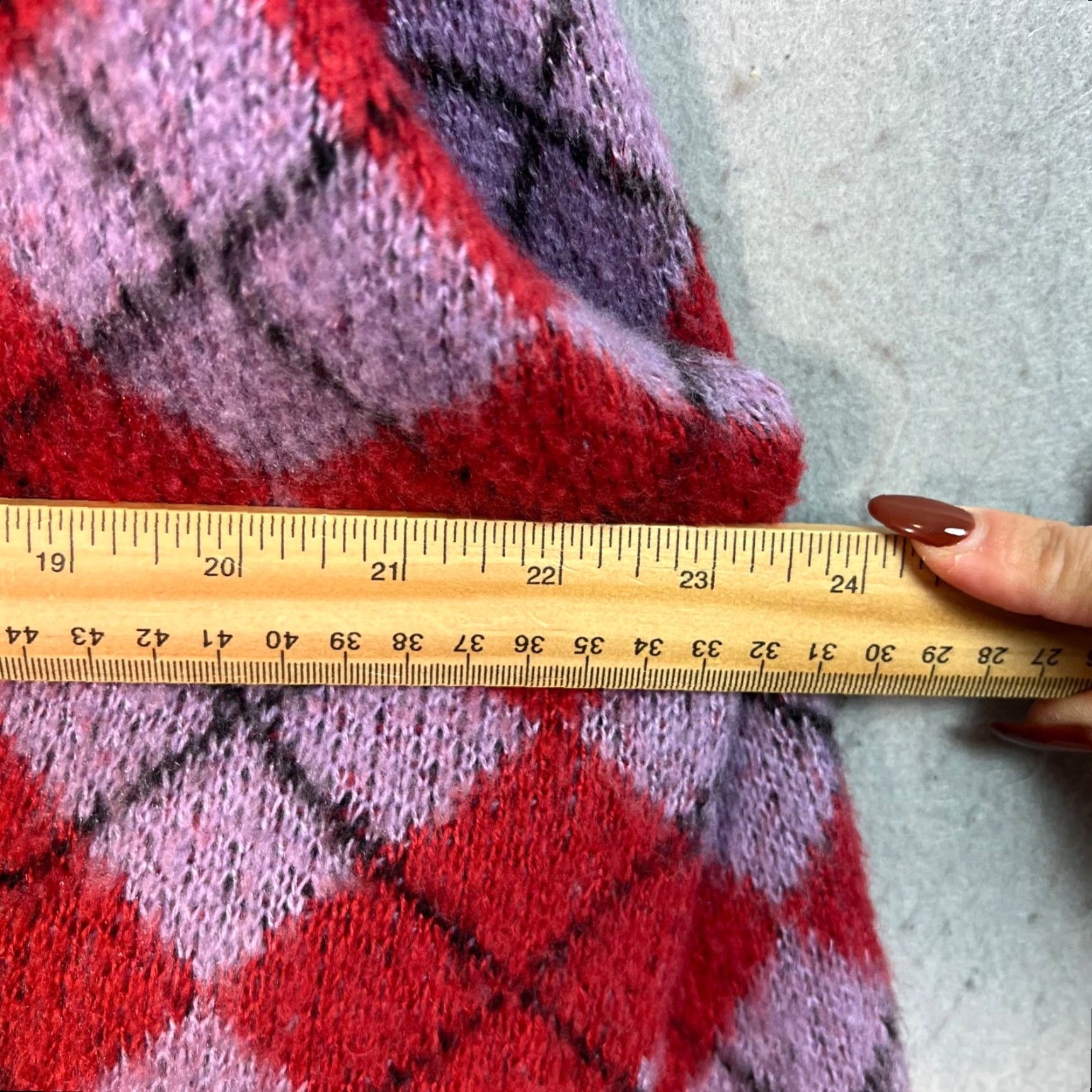 Vintage VINTAGE Ragged Jeans Cardigan Sweater Womens Large Red Purple Plaid Long Sleeve V-Neck Cropped Knit Size L / US 10 / IT 46 - 6 Thumbnail