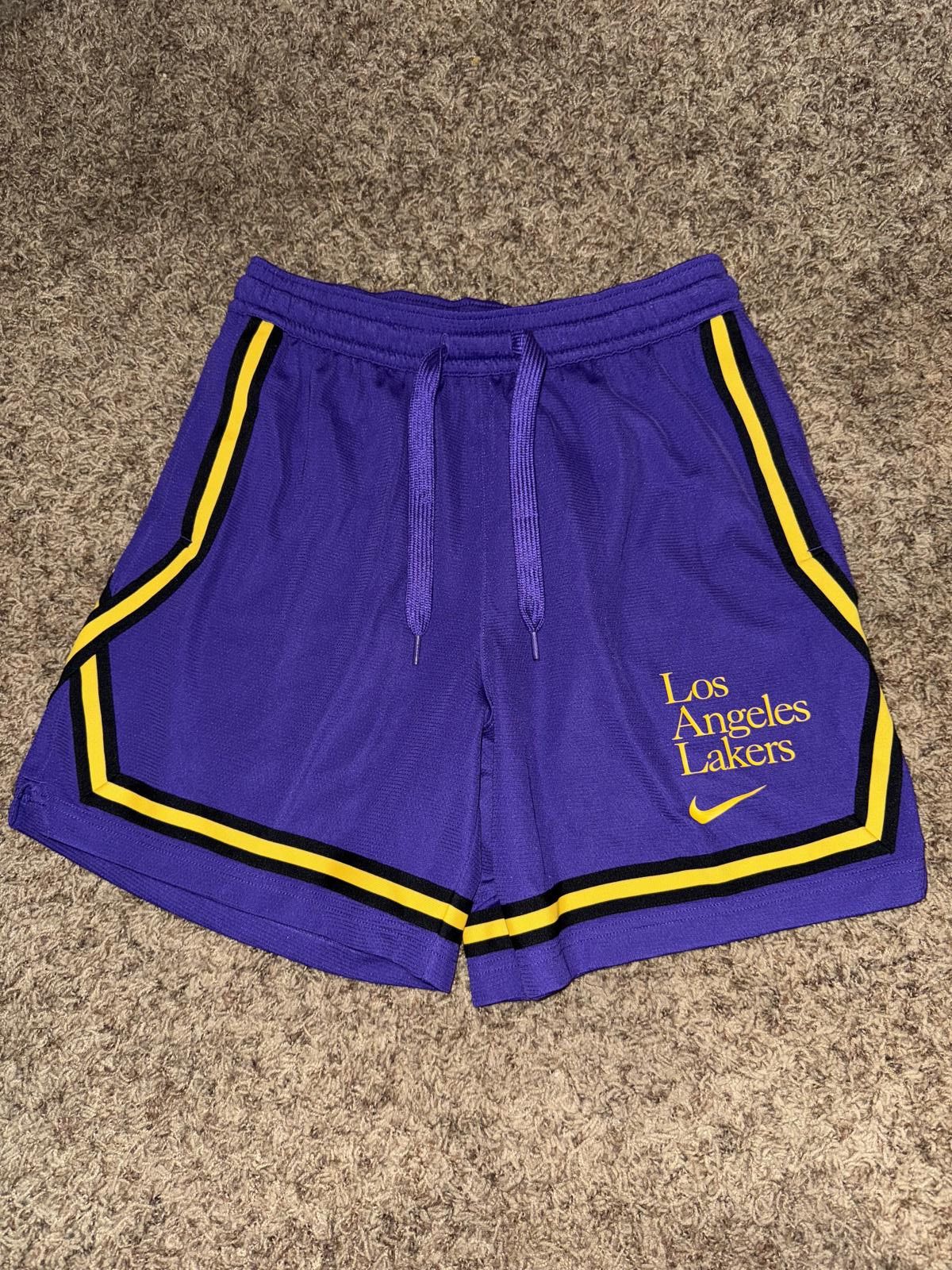 Nike Nike Women’s Purple LA Lakers Authentic Crossover Fly Performance Shorts Sample Size 28" / US 6 / IT 42 - 1 Thumbnail
