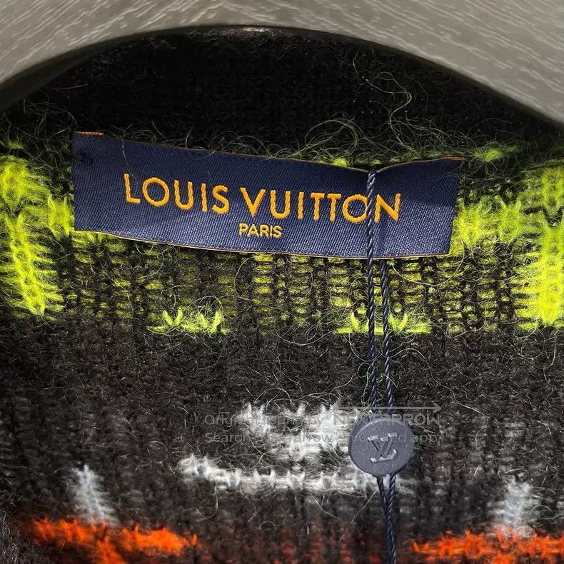 Louis Vuitton Louis Vuitton Colourful old print mohair cardigan shirt Size US XS / EU 42 / 0 - 3 Thumbnail
