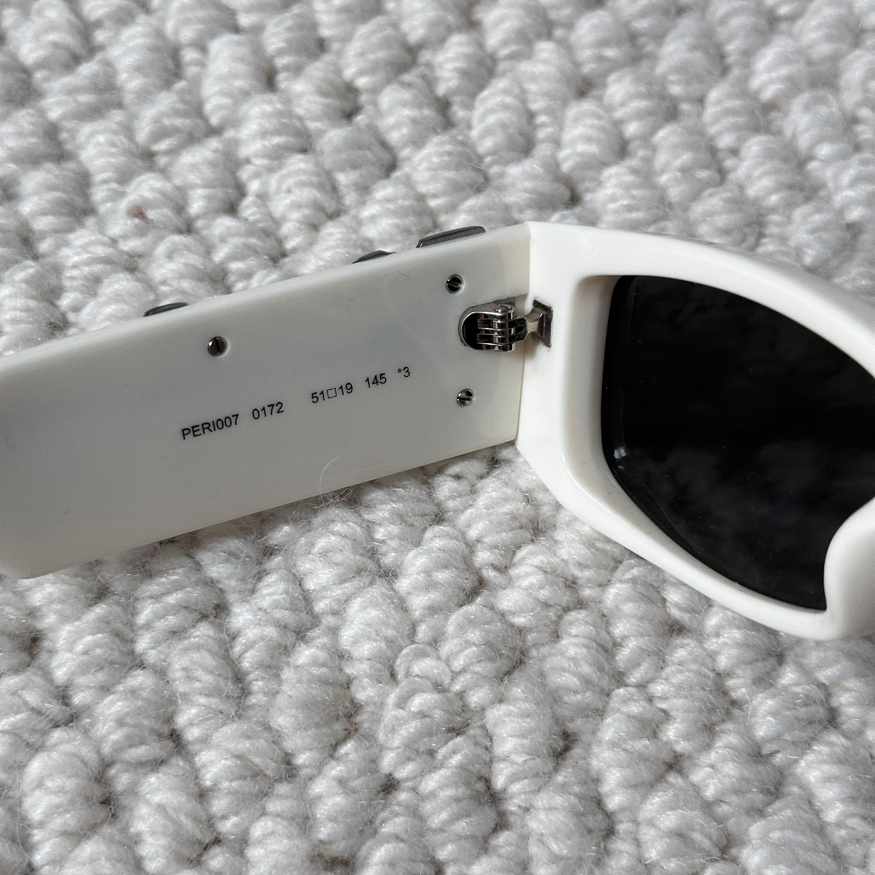 Palm Angels PALM ANGELS PERI007 S22PLA0010172 Sunglasses WHITE Size ONE SIZE - 6 Thumbnail