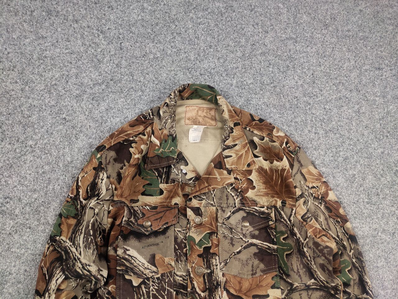 Wrangler Vintage 90's Wrangler Trucker Realtree USA Made Jacket Size US L / EU 52-54 / 3 - 4 Thumbnail