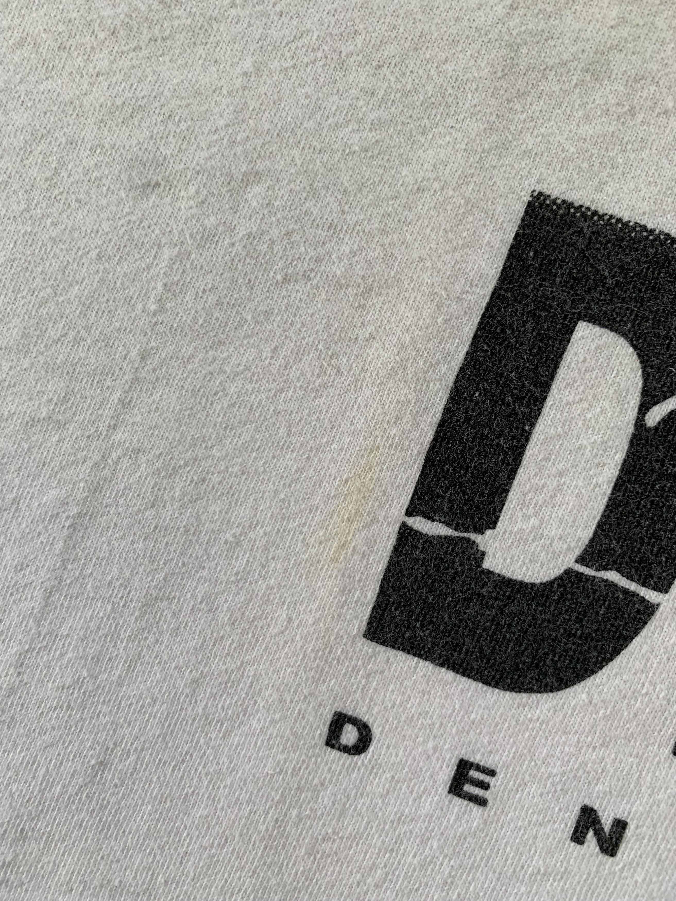 Diesel × Vintage Vintage Diesel Denim Division Sleeveless T Shirt Size US L / EU 52-54 / 3 - 10 Thumbnail